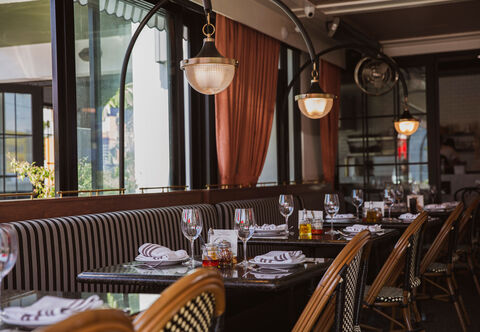 Caccio Pizza & Rotisserie image 1