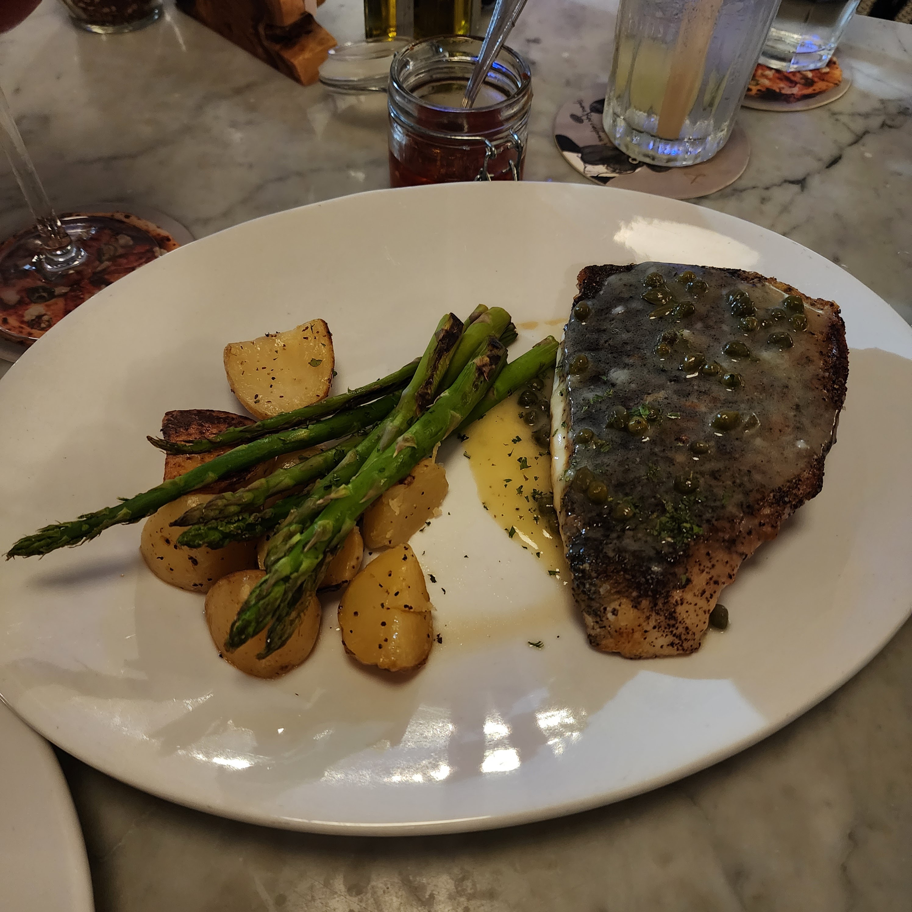 Caccio Pizza & Rotisserie image 8