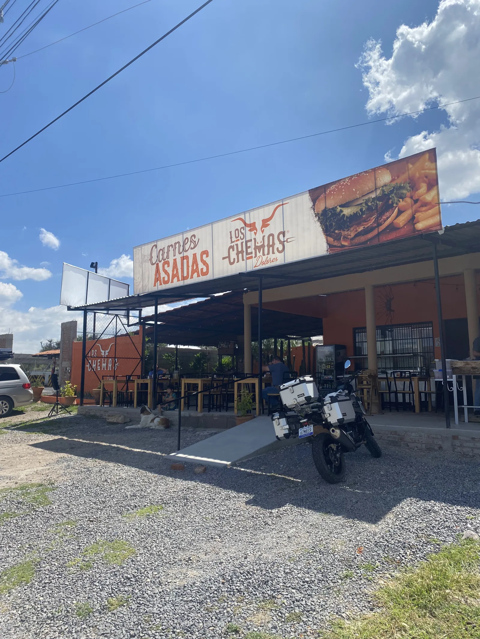 Los Chemas image 7