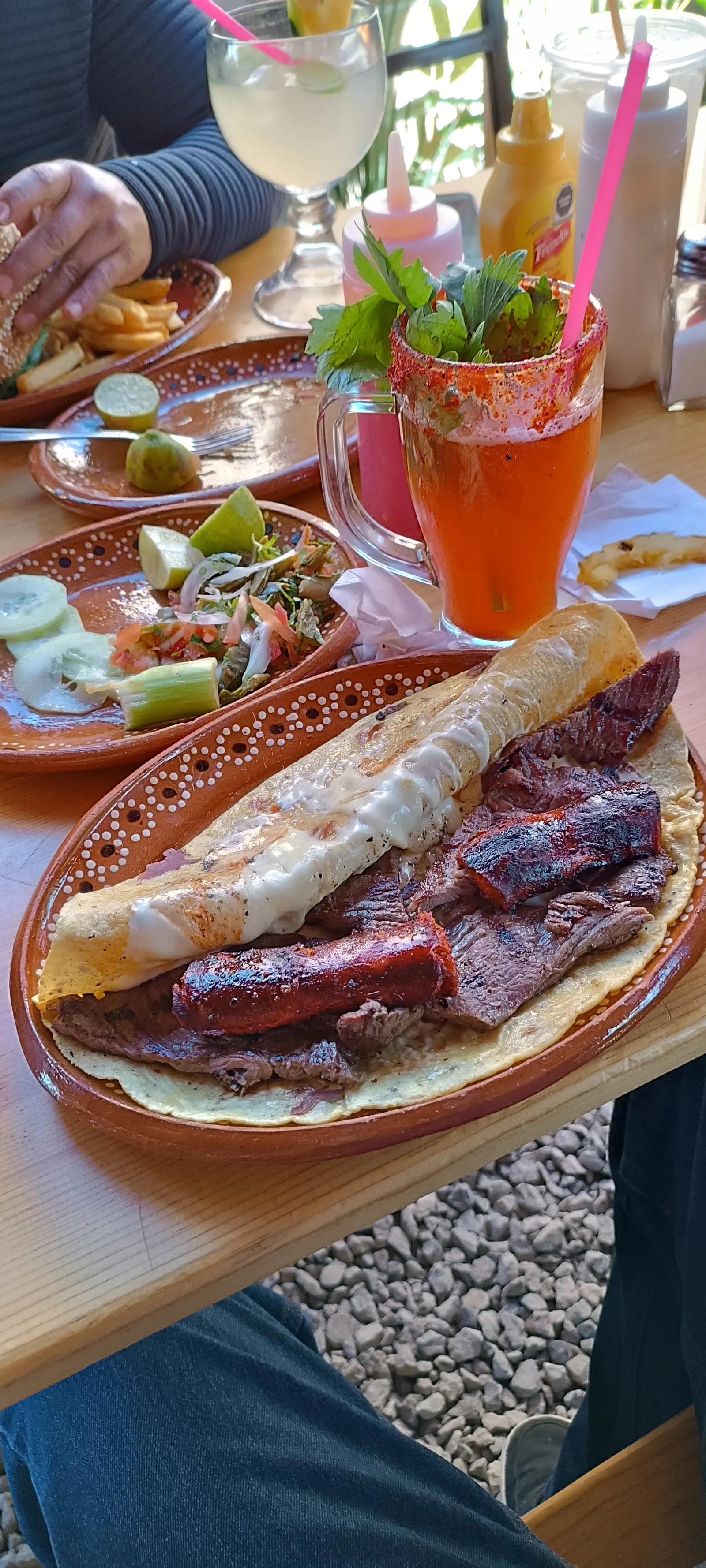 Los Chemas image 9