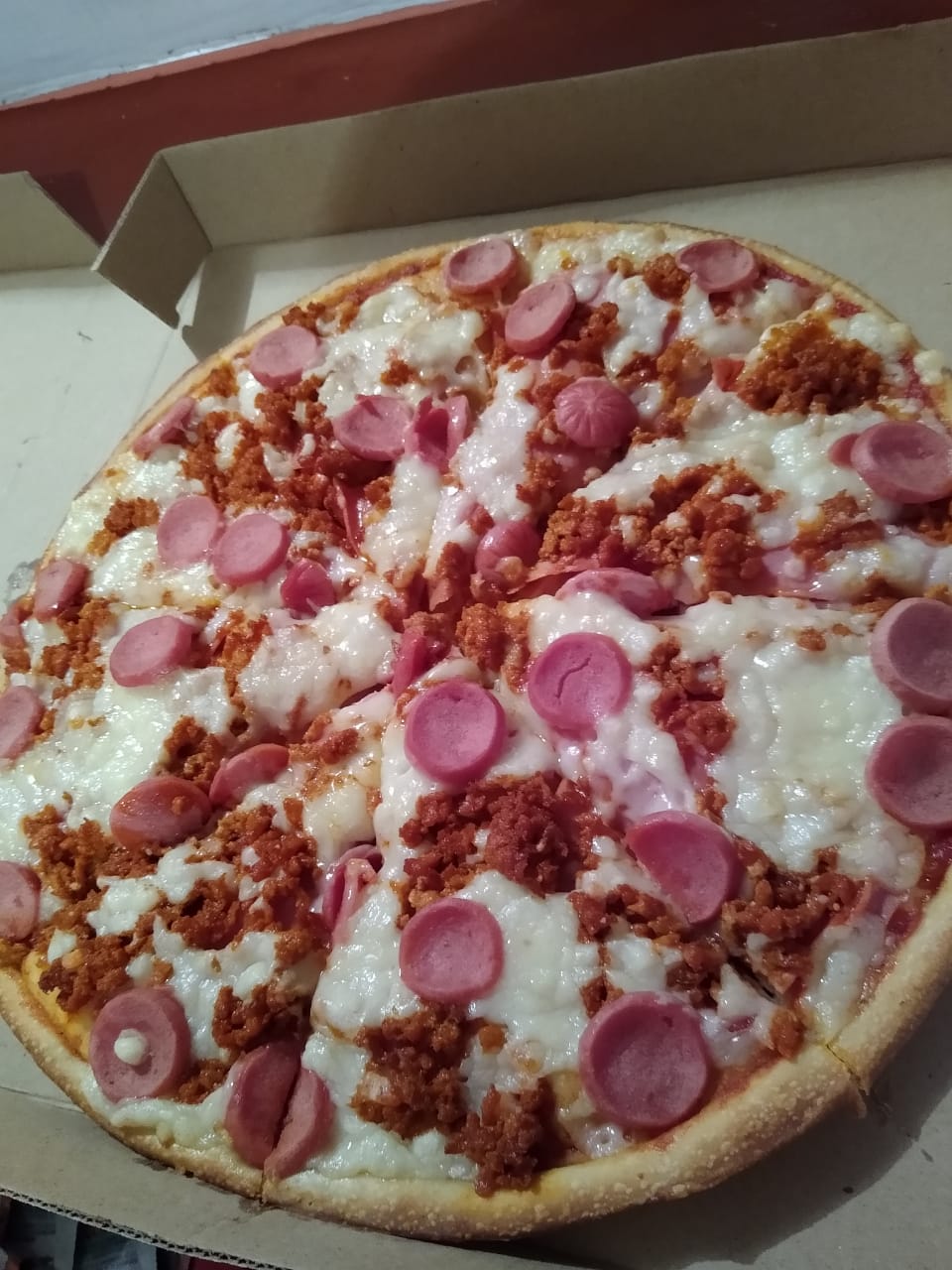 Pizzas family image 5