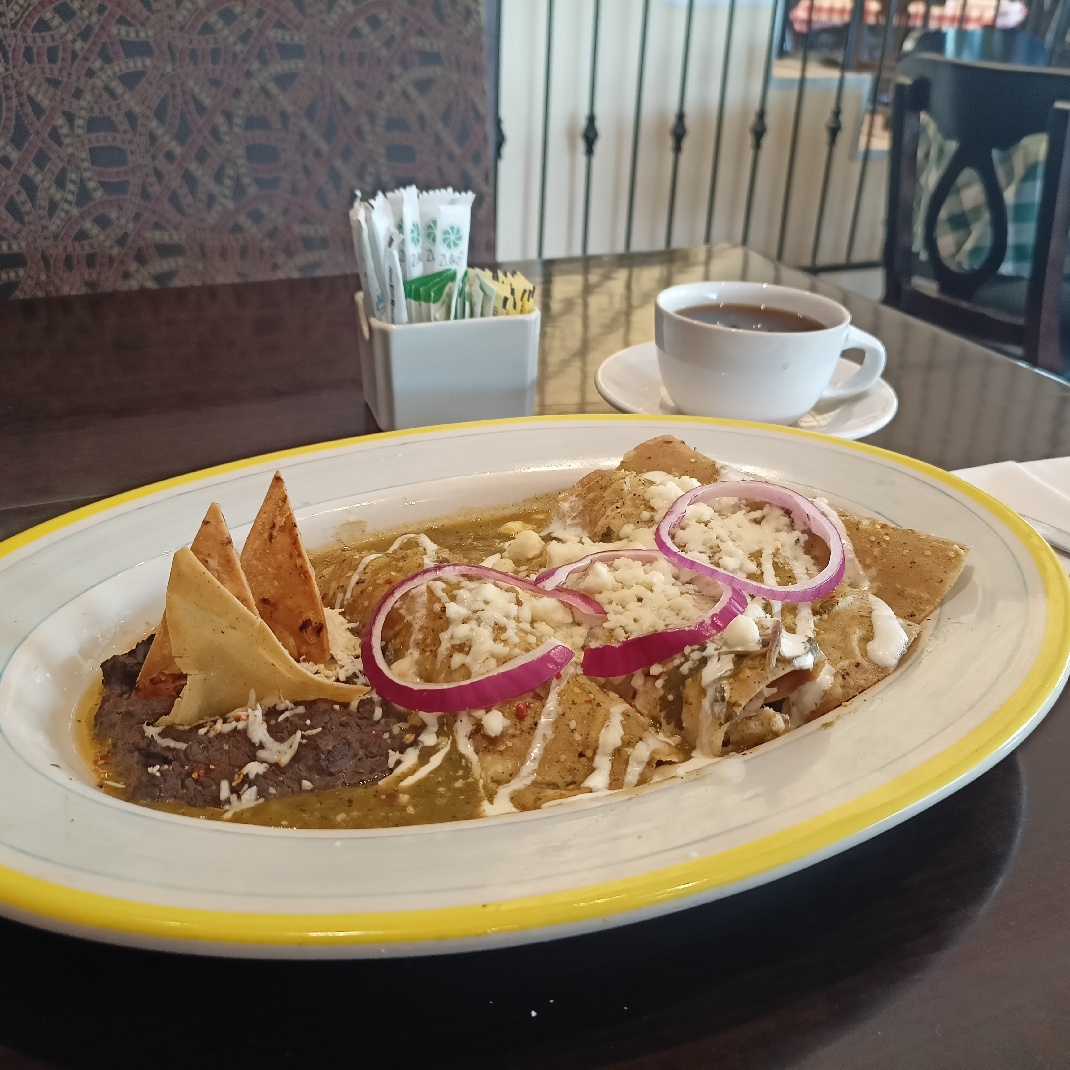 Italianni's La Huerta image 10