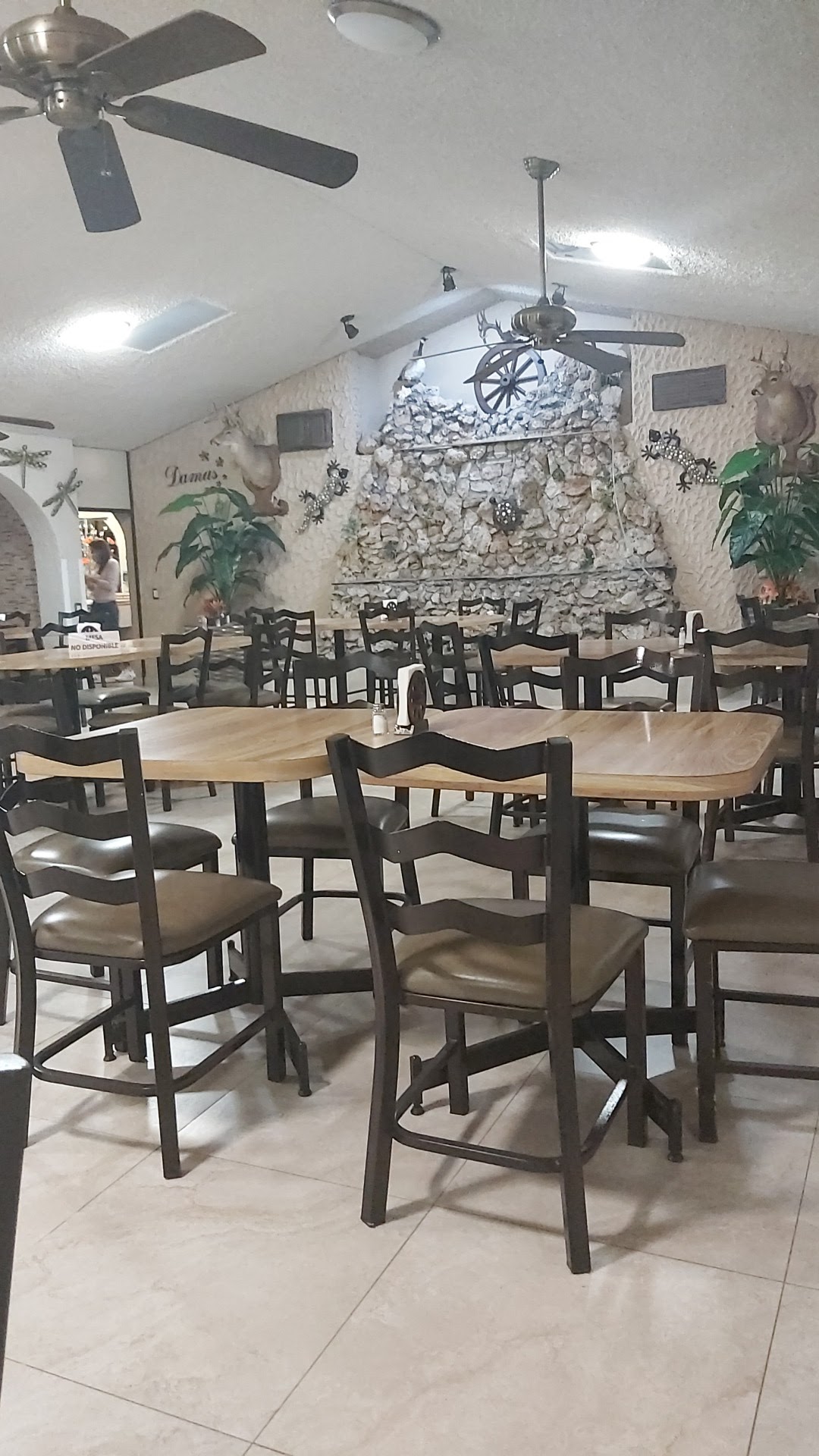 Restaurant la carreta image 1