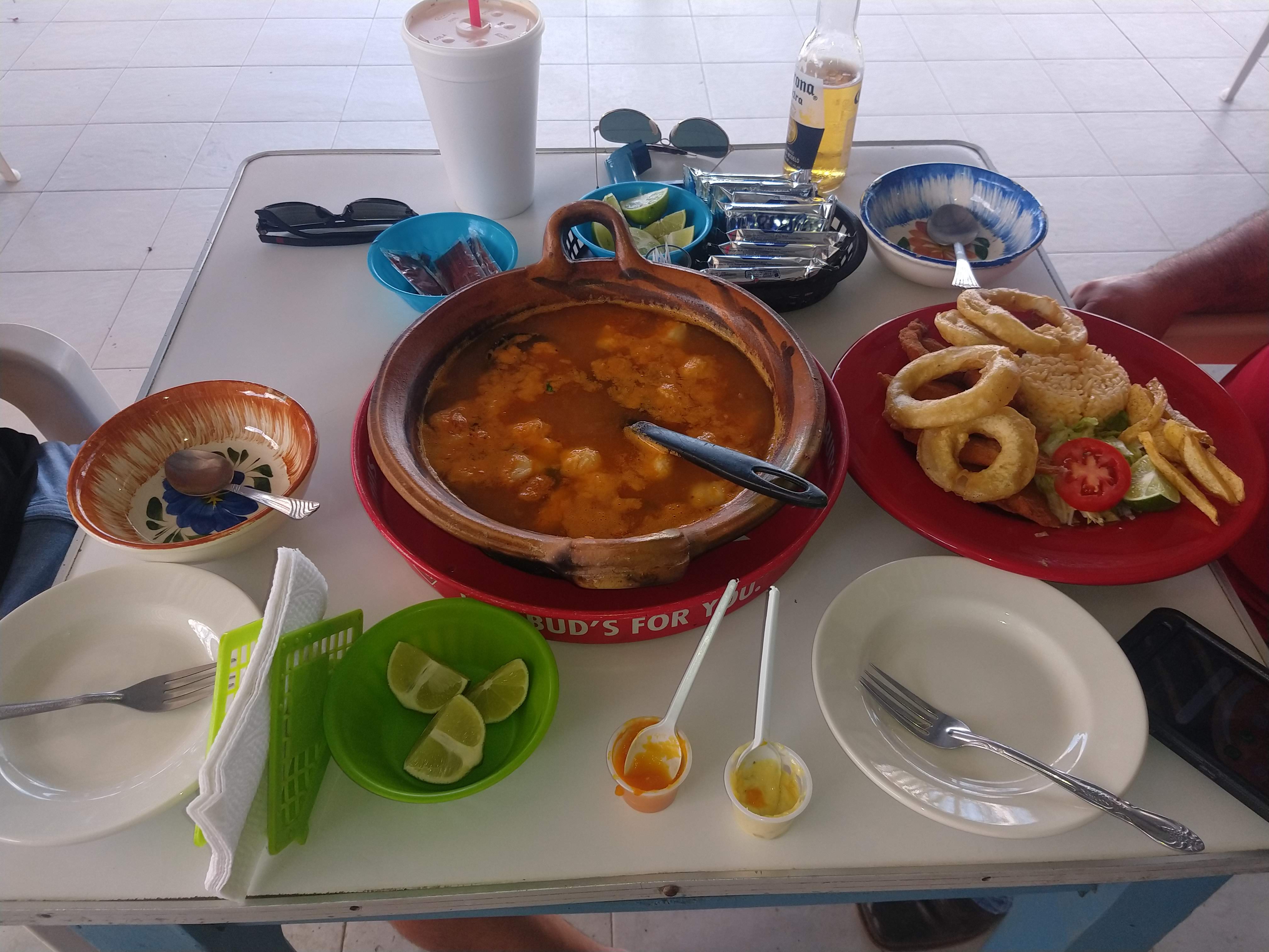 Mariscos "Las Negras"y su terraza Vista Morelos image 3