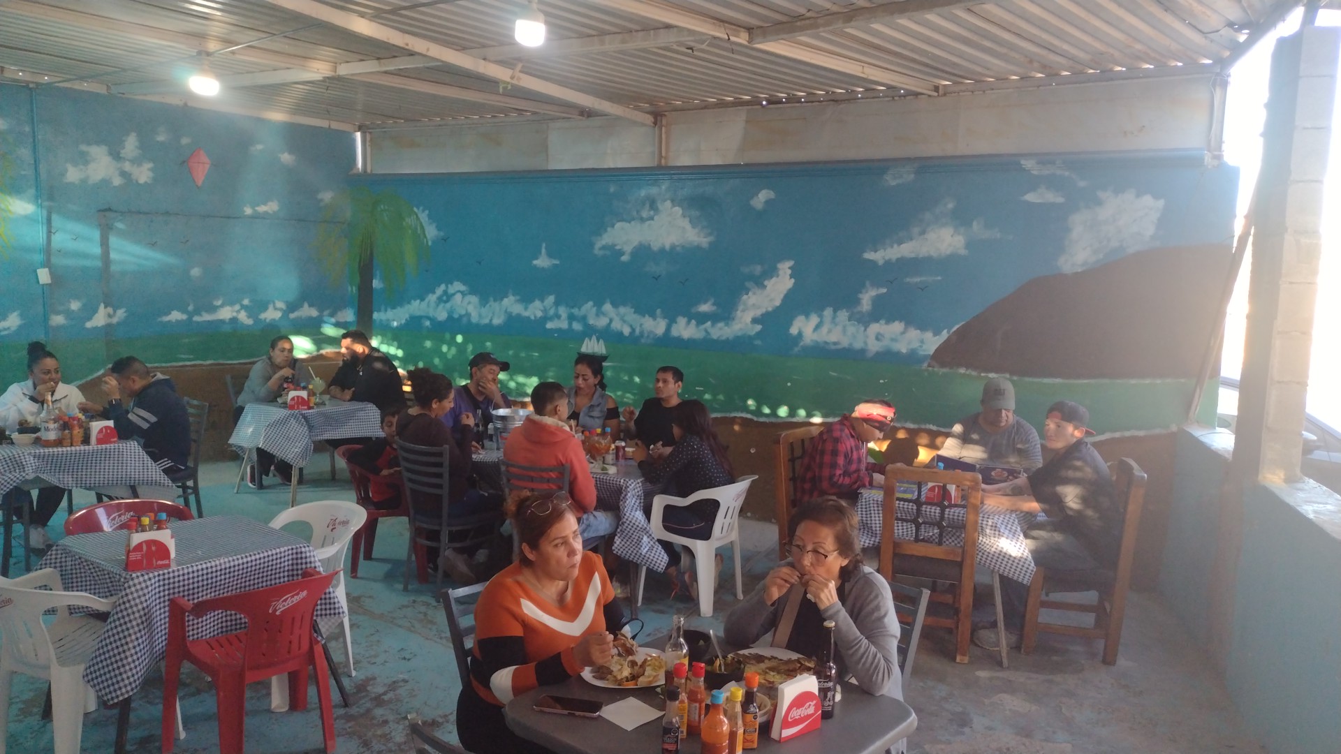 Mariscos y carnitas "el charly" image 3