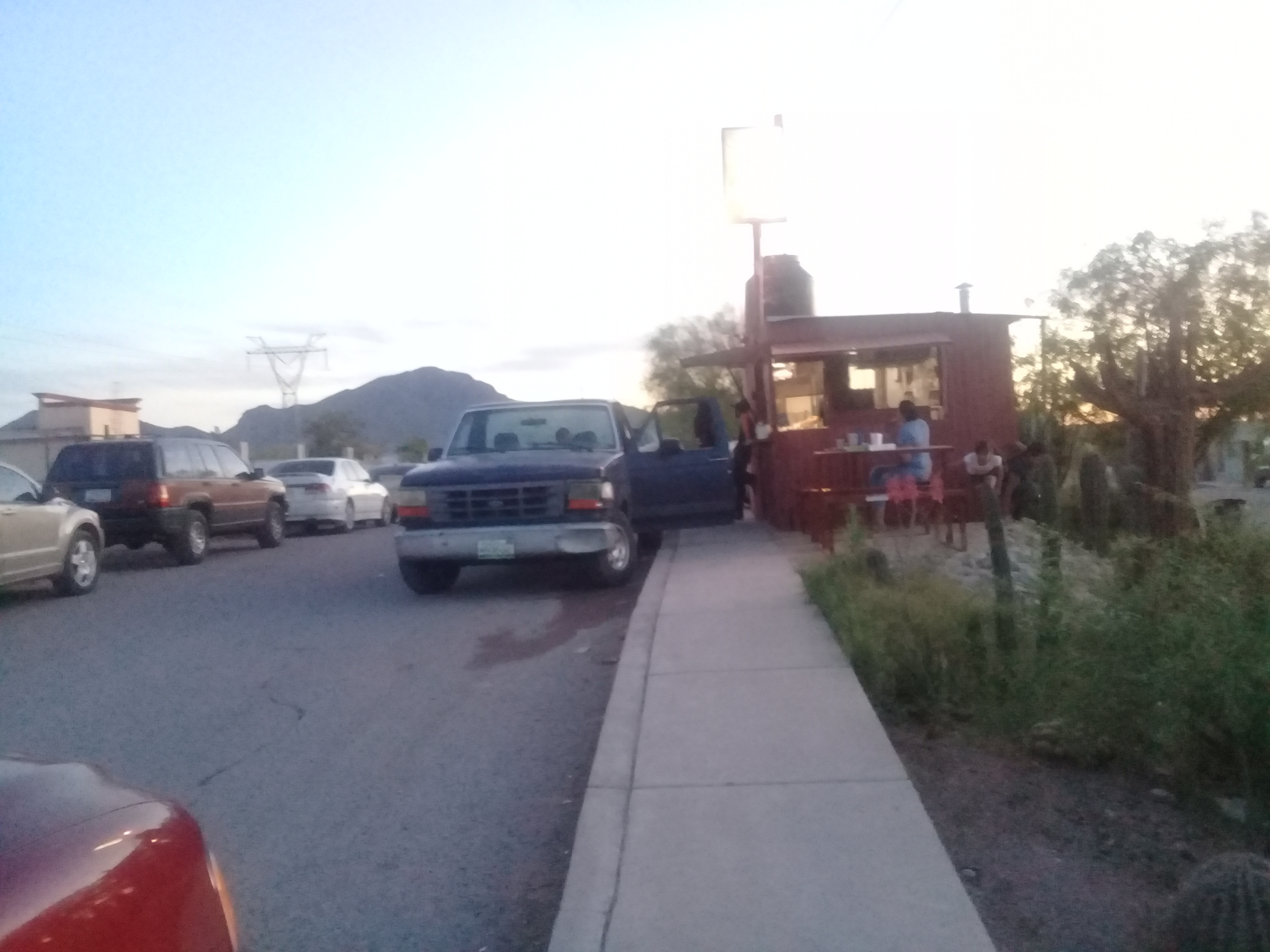 La Caseta sushis & boneles image 9