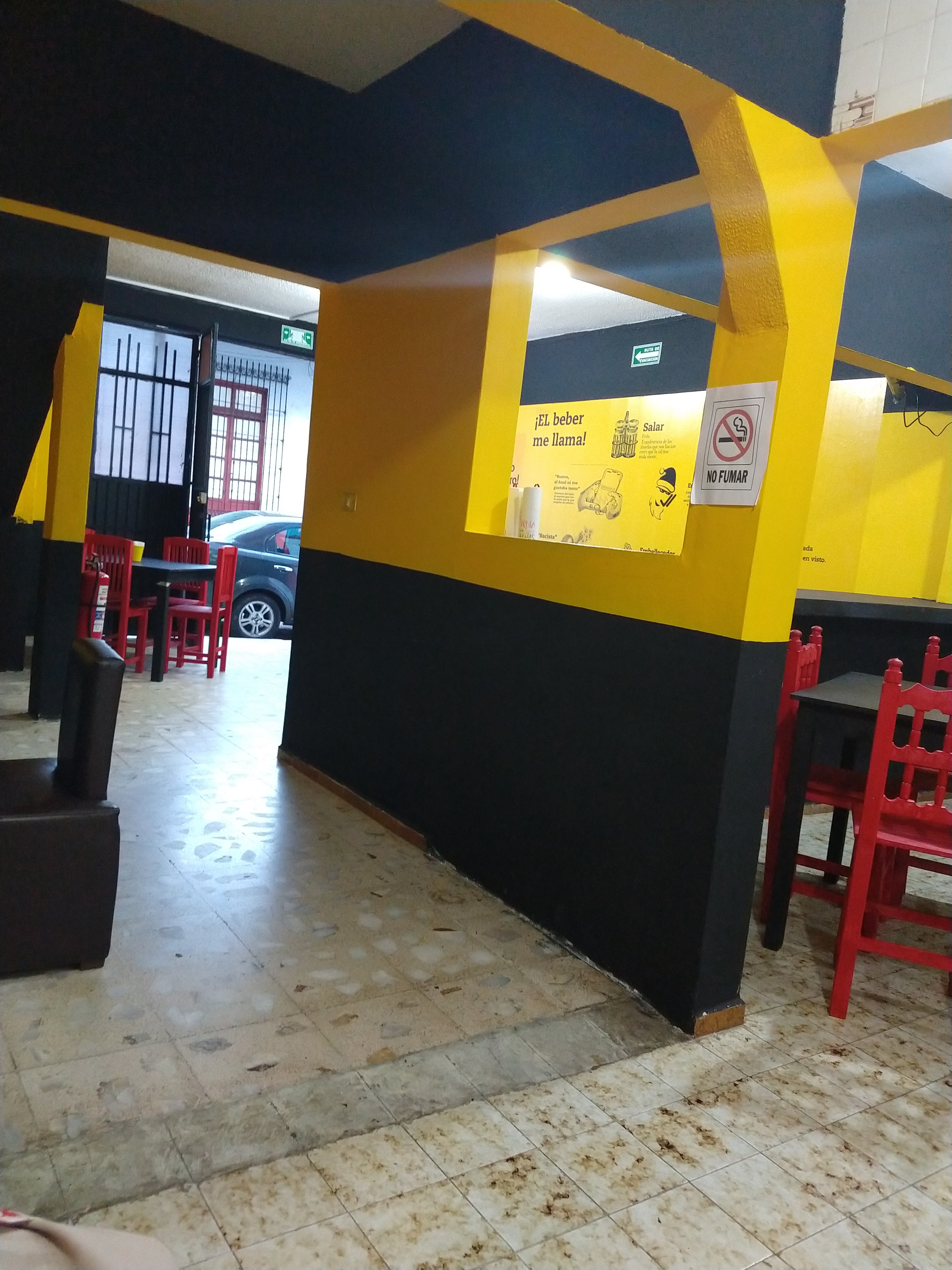 La Quinta Wings image 10