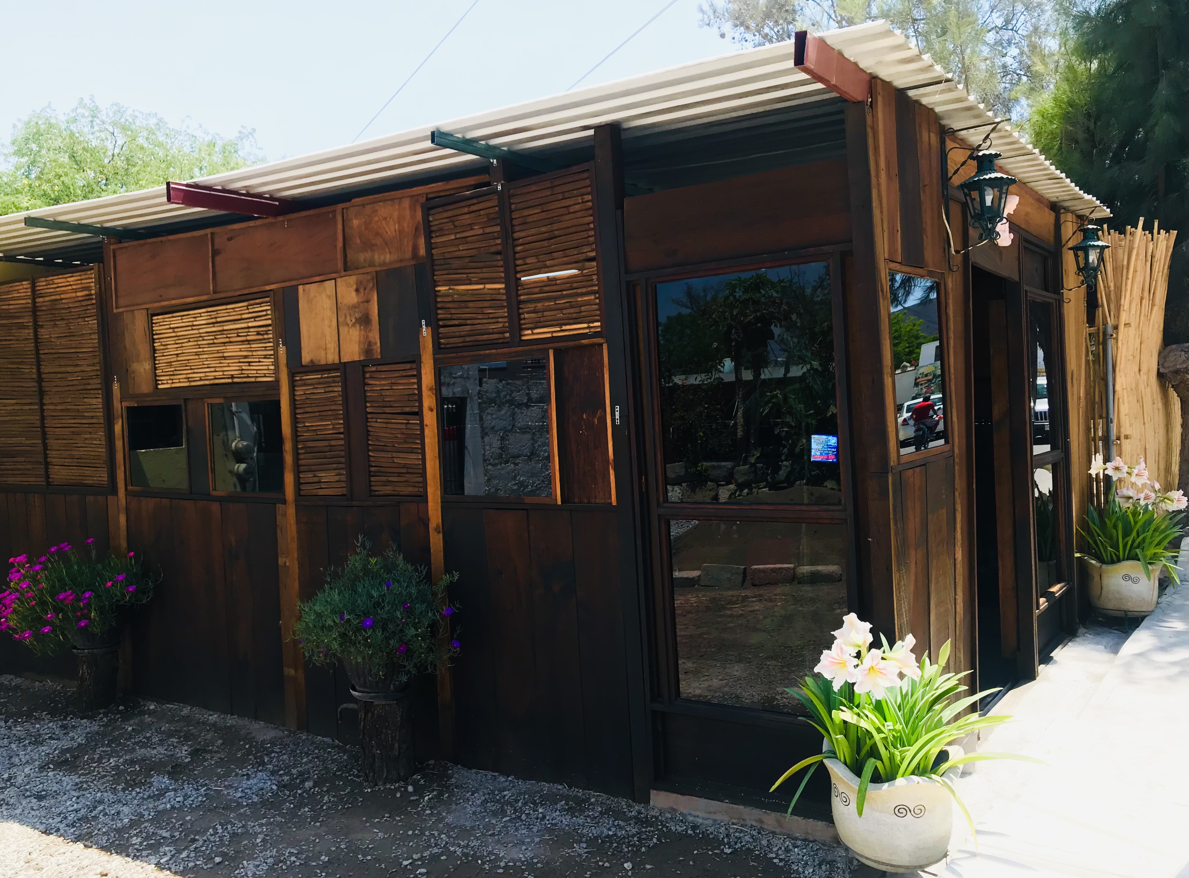 La Cabaña Cocina Economica image 2