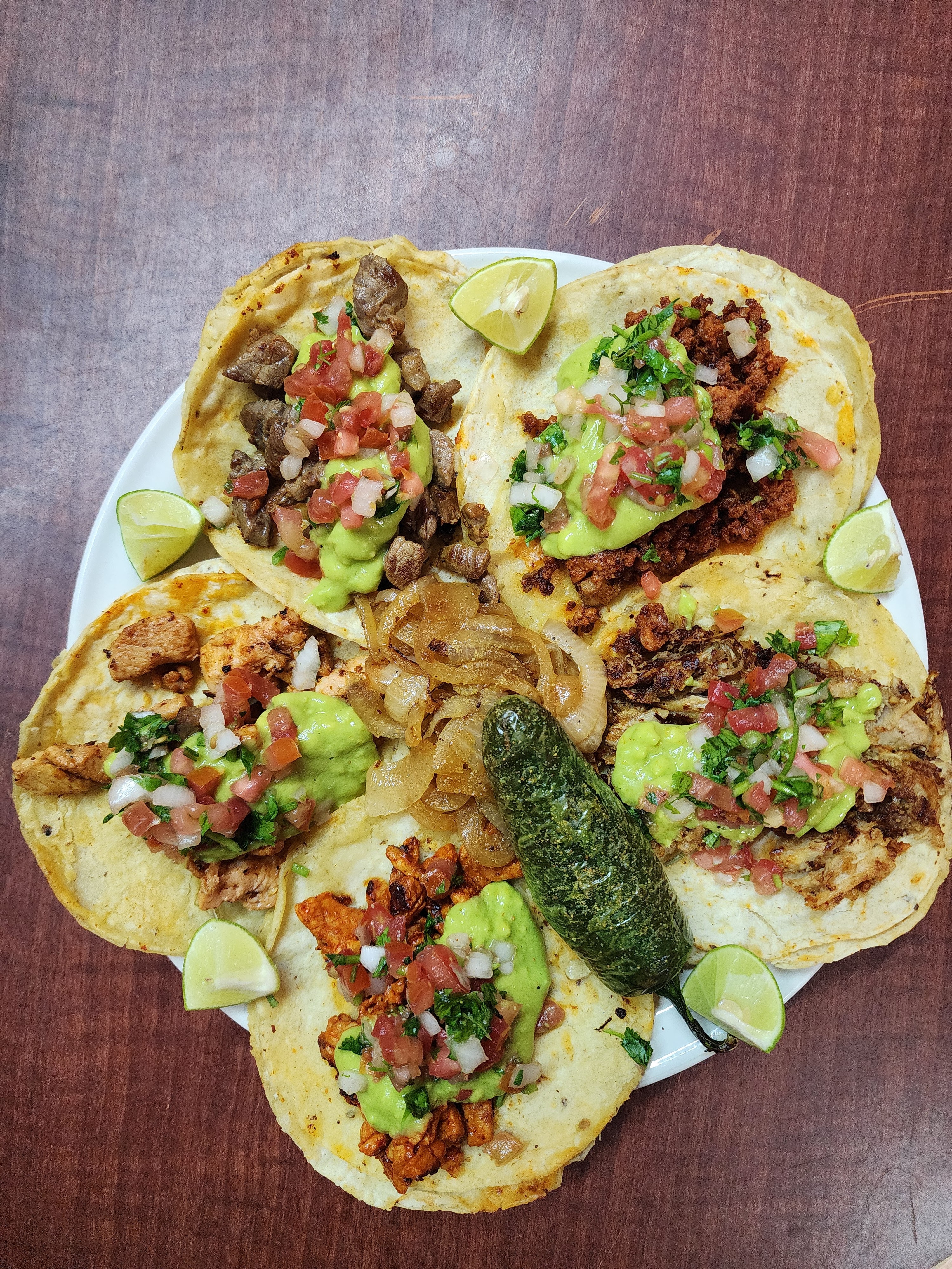 Cheko's taqueria image 5