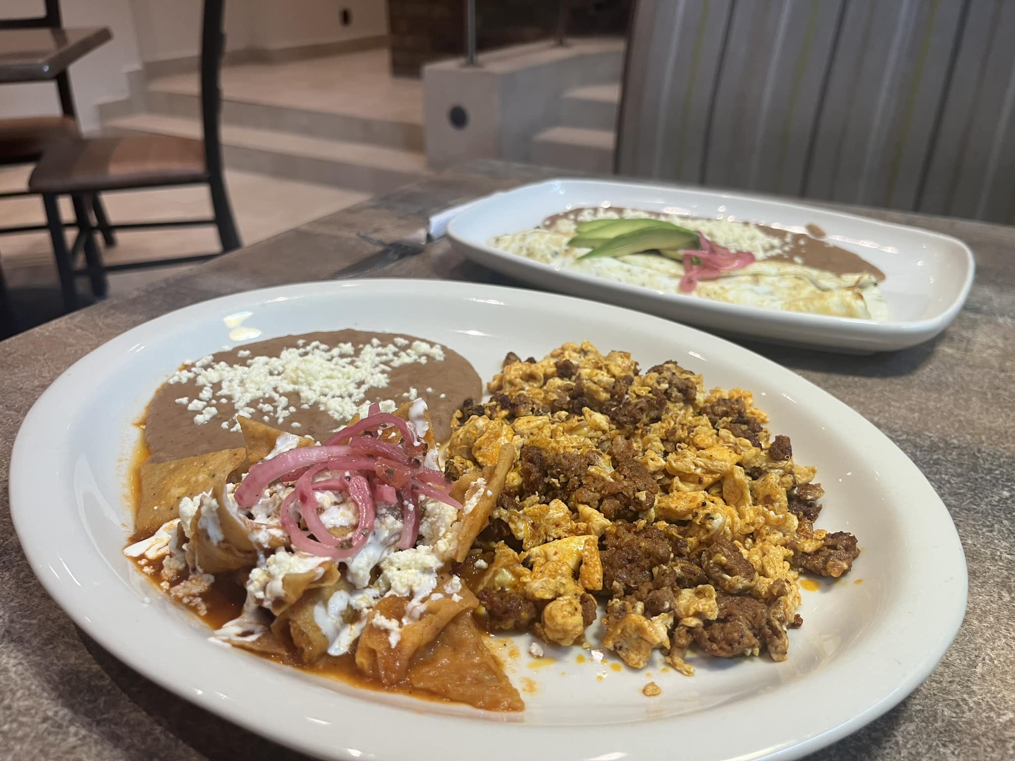 Nivel 18 Restaurante & Bar image 4