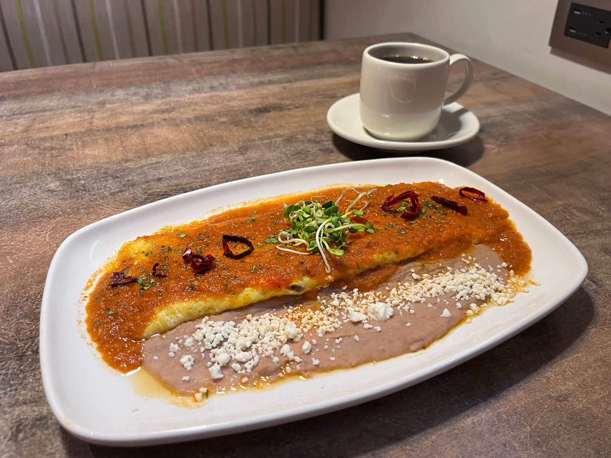 Nivel 18 Restaurante & Bar image 10