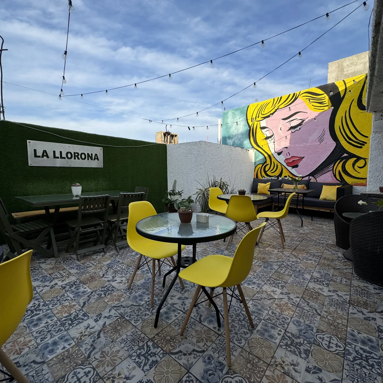 La Llorona Burgers image 3