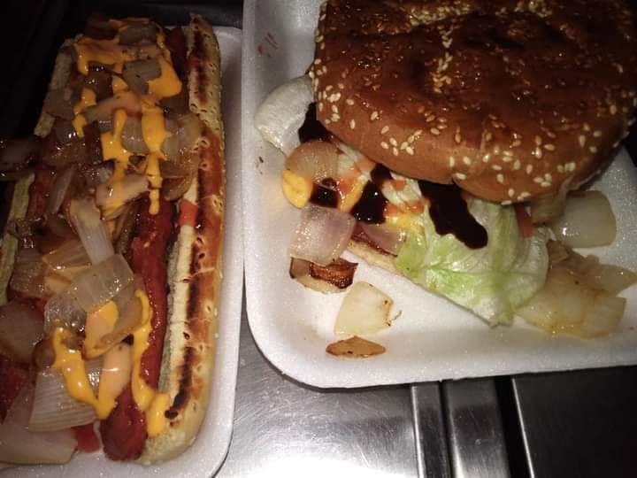 "HOT DOGS LOS PIONEROS" image 2