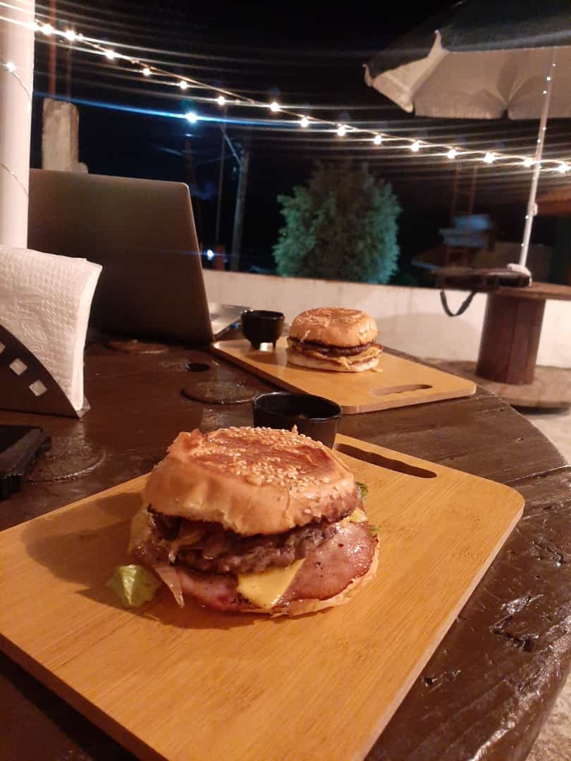 Jardín bistro burges image 4