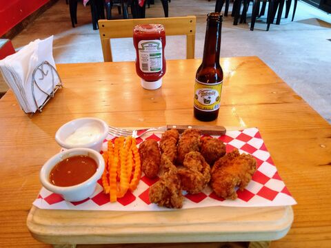 Crazy Wings image 1