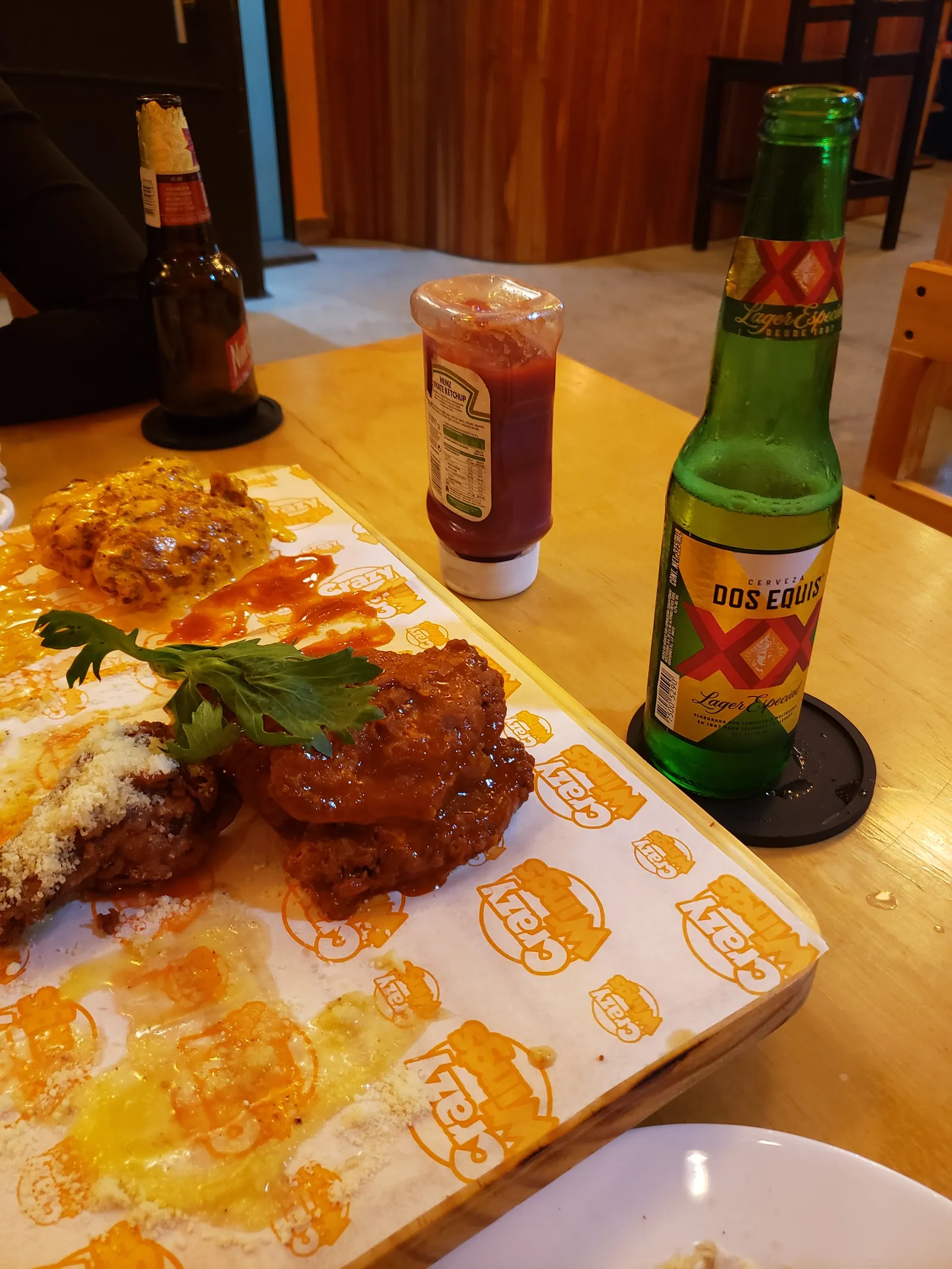 Crazy Wings image 2