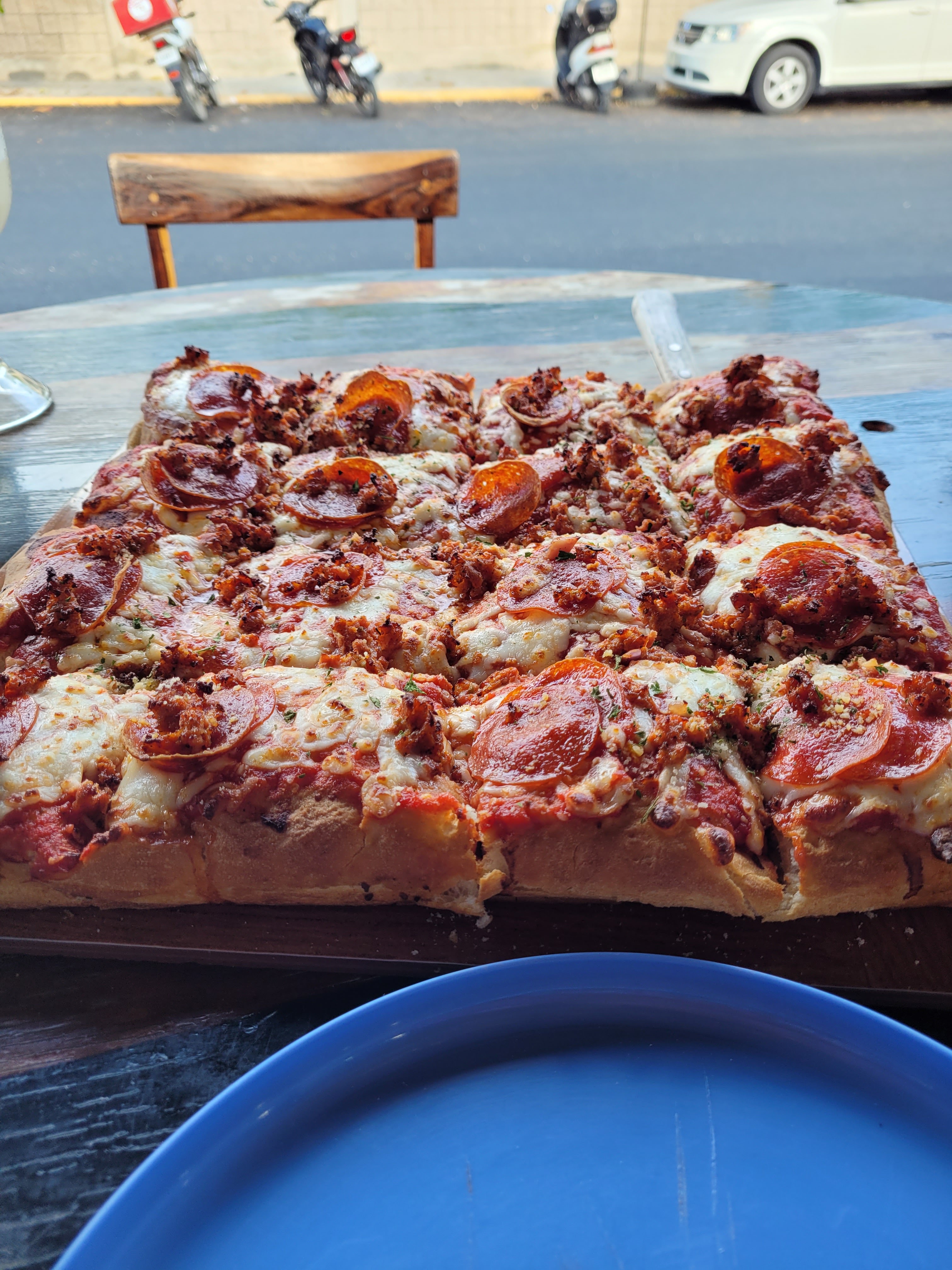 Oscars Grill image 5