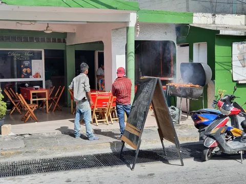 Loncheria Doña Mari image 6