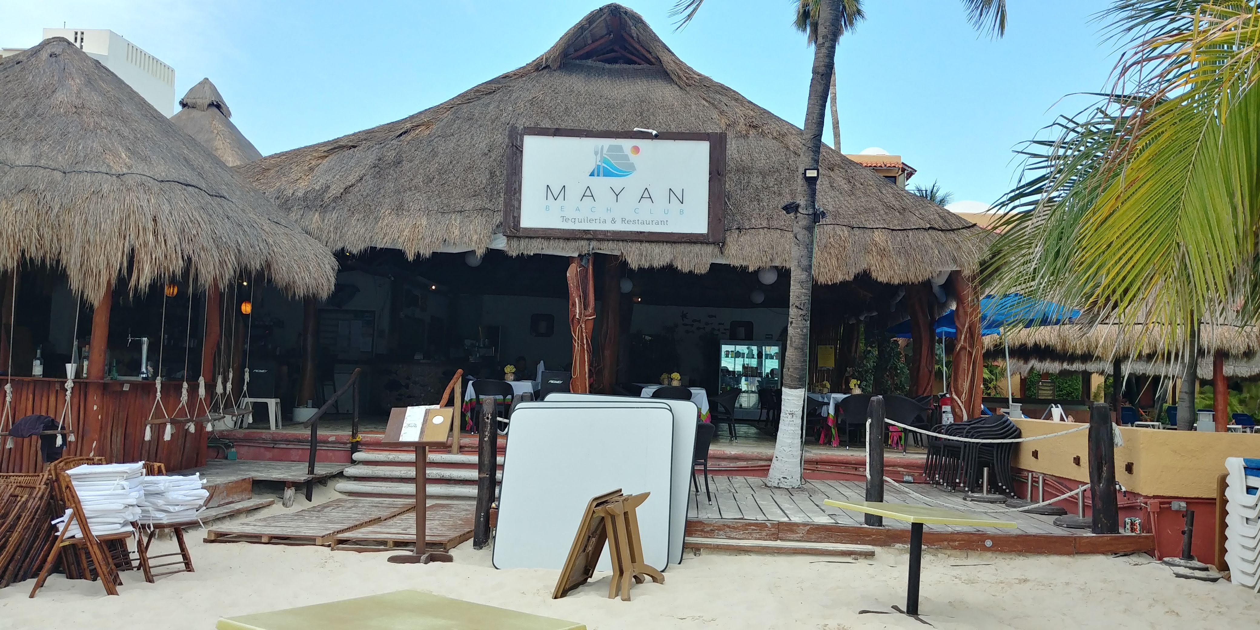 Mayan Beach Club Restaurant & Tequileria image 1