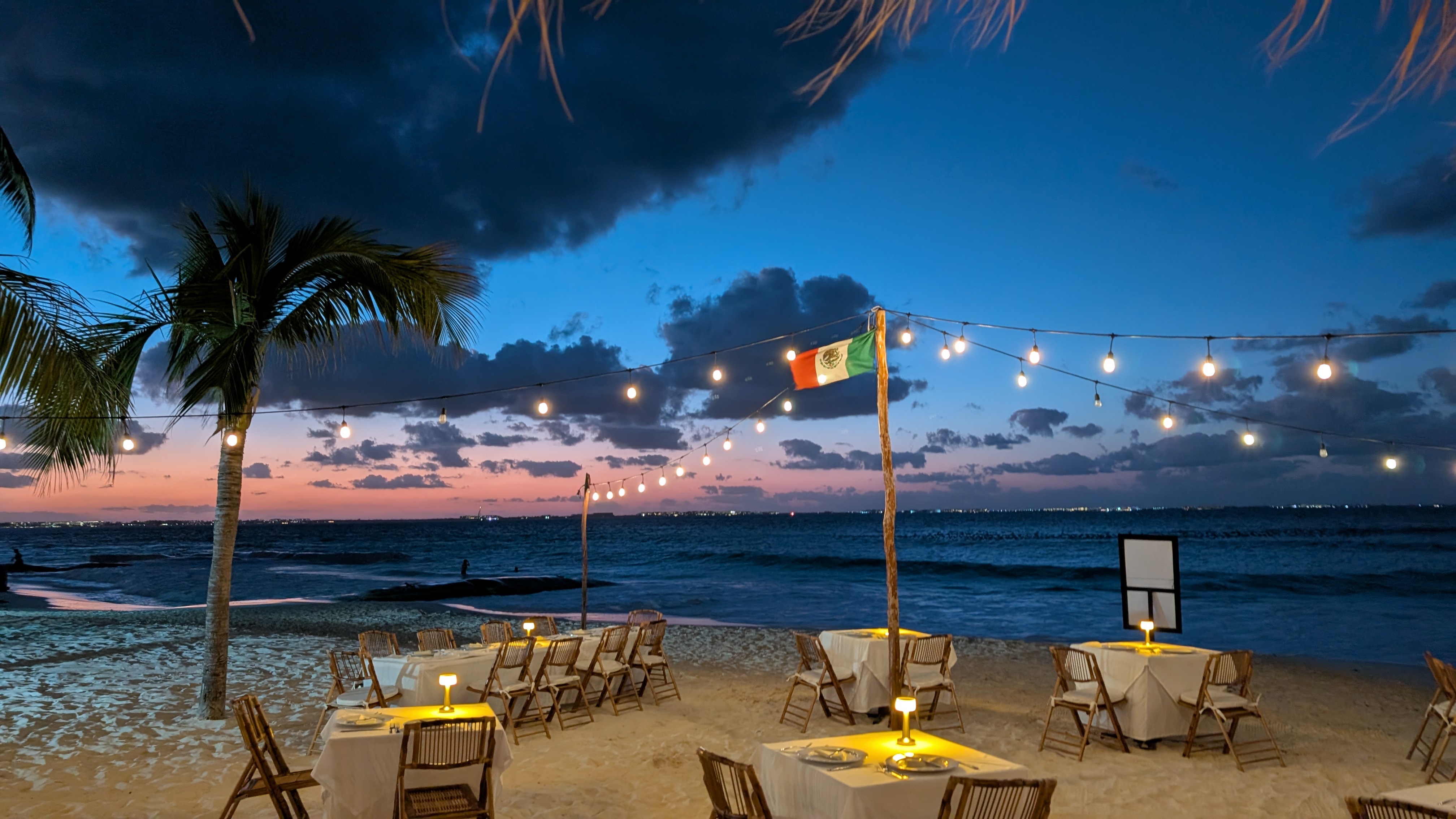 Mayan Beach Club Restaurant & Tequileria image 8