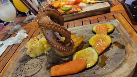 Xcatik Restaurant image 6