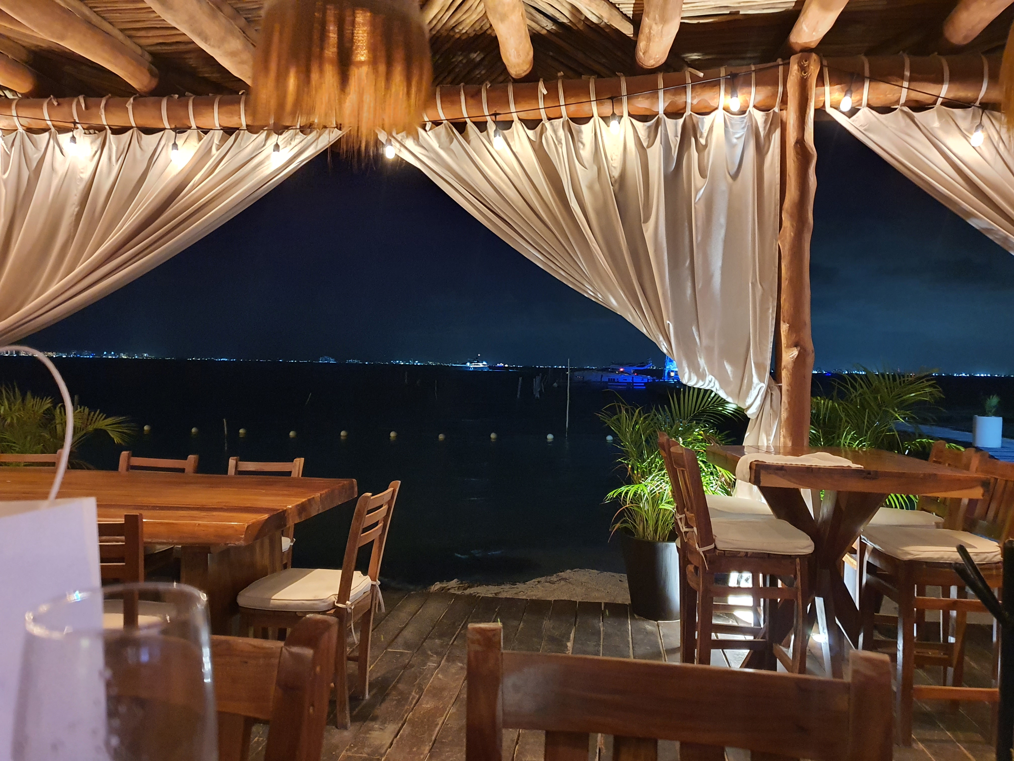 Marbella Fish Market and Raw Bar image 1