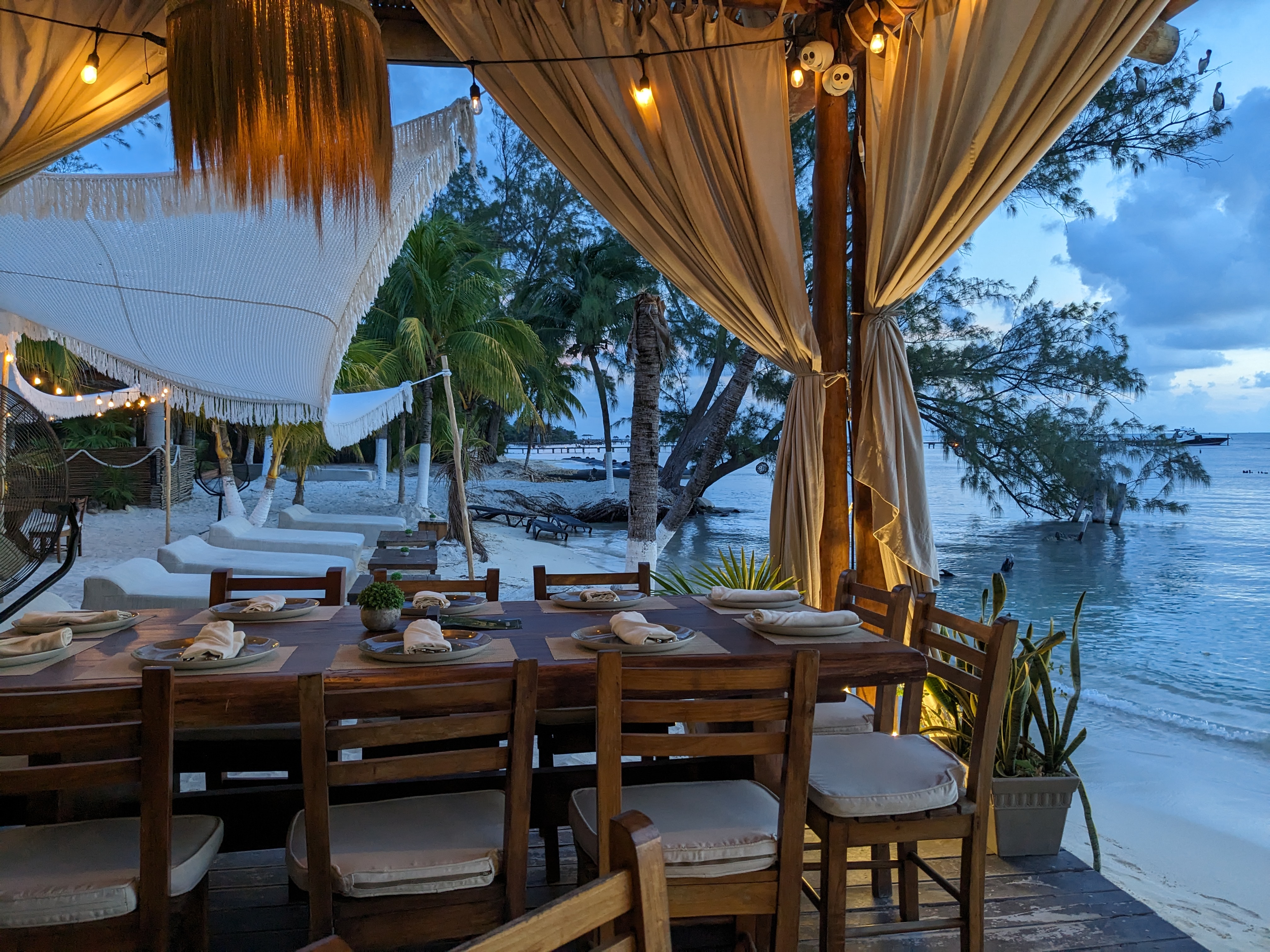 Marbella Fish Market and Raw Bar image 7