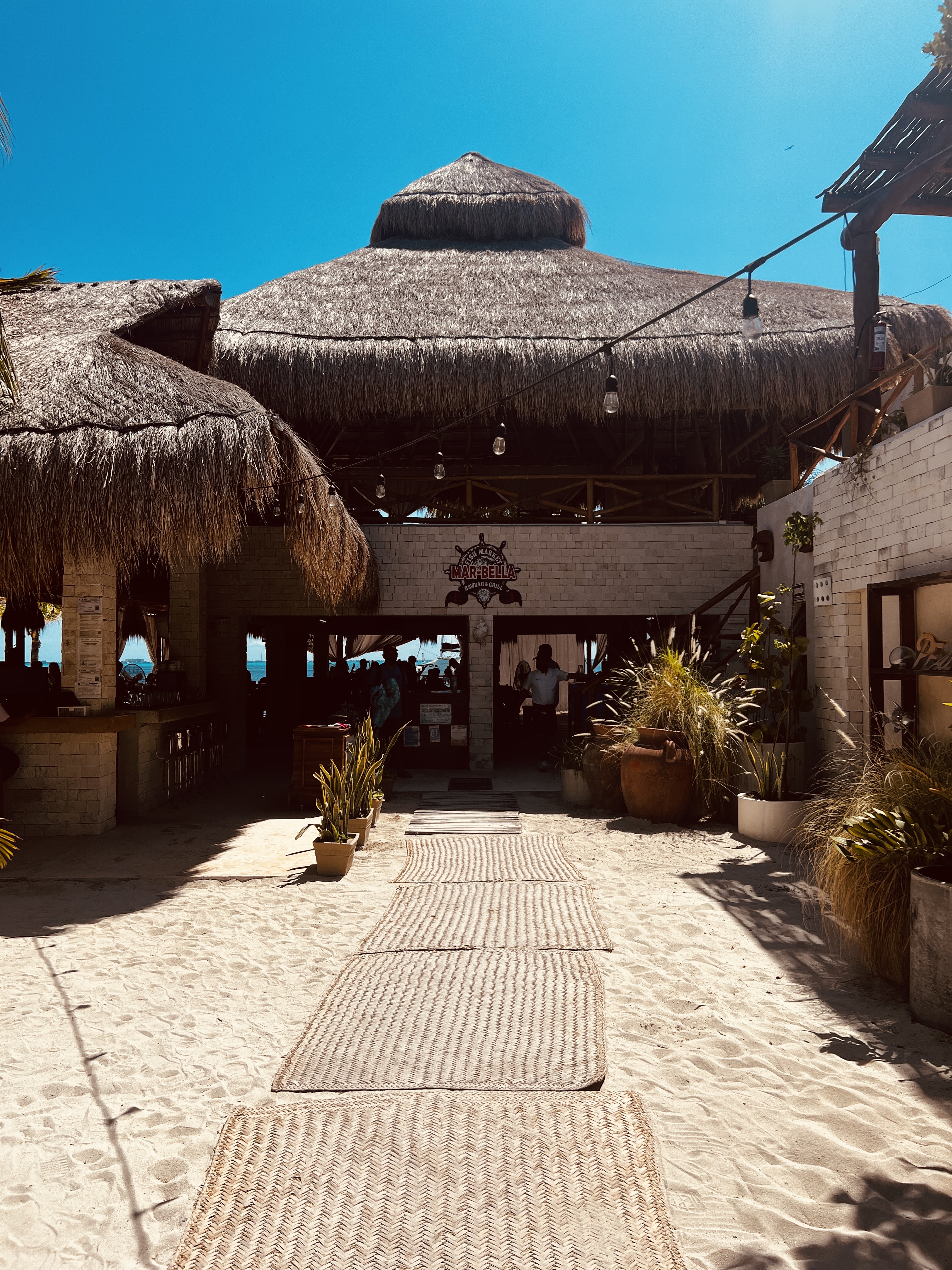 Marbella Fish Market and Raw Bar image 9