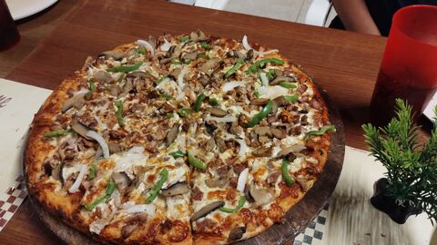 Stop Pizza image 3