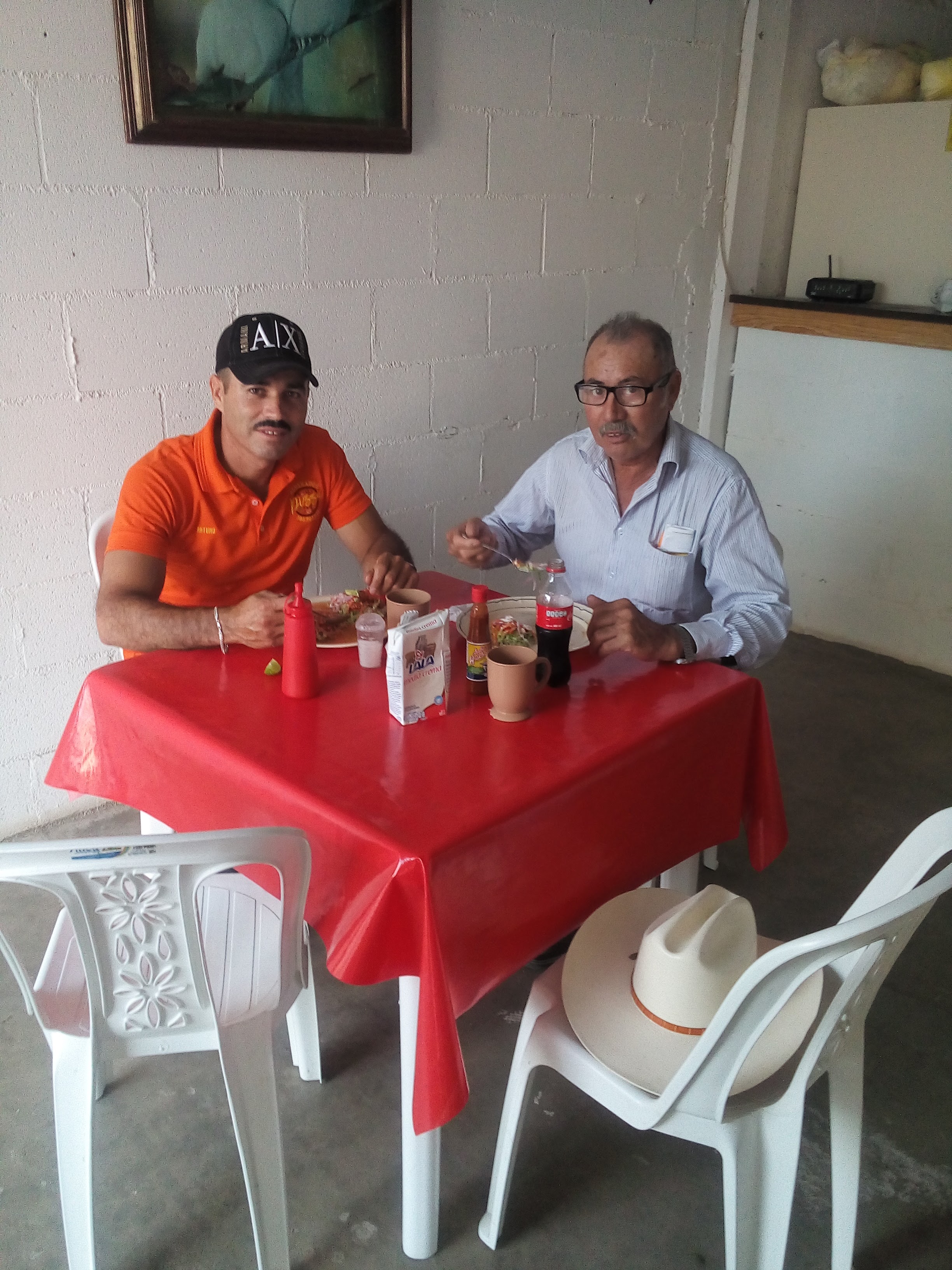 Alvarado's Pizza image 3