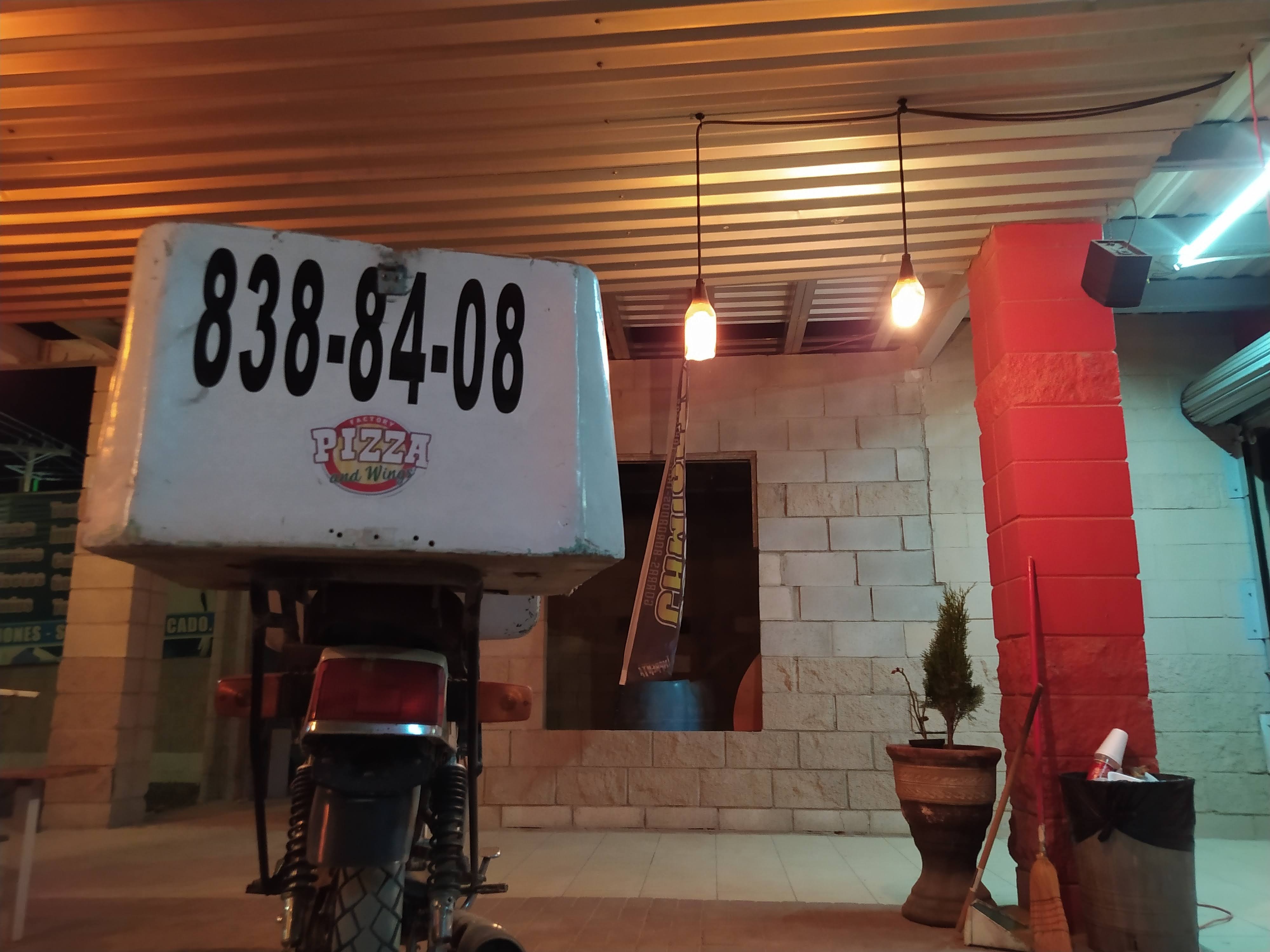 Factory Pizza & Wings image 6