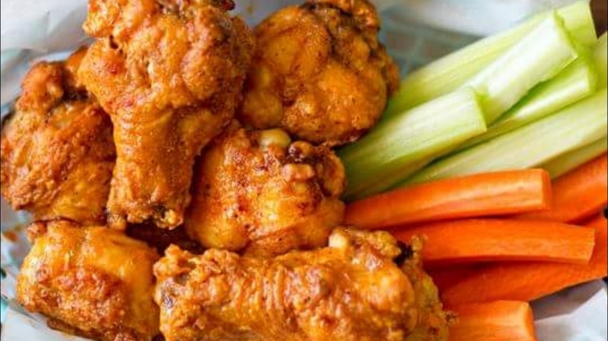 Alitas y boneles wendys image 5