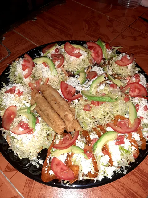 Antojitos "Con Eder" image 4