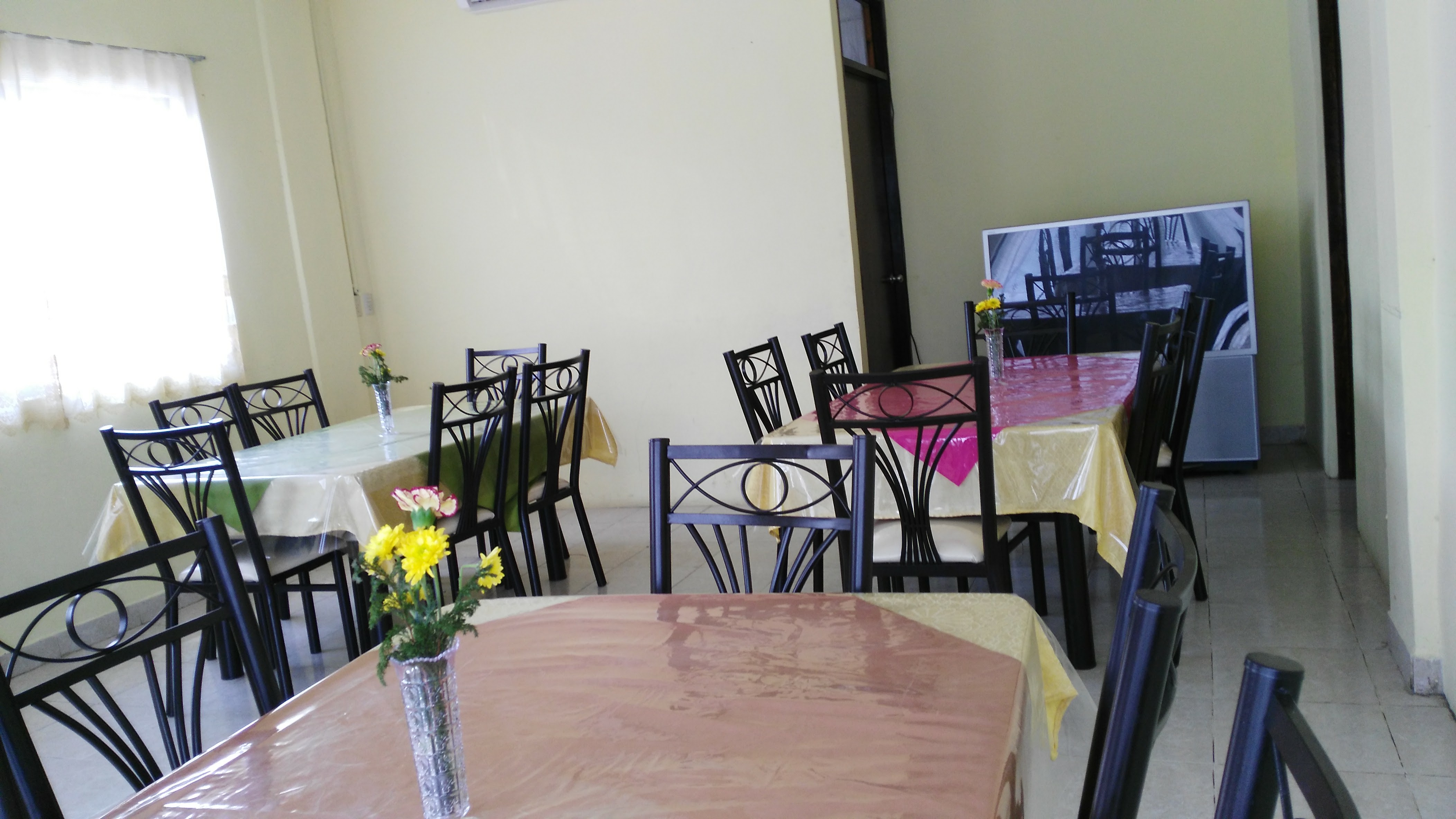 Otan's Burger image 9