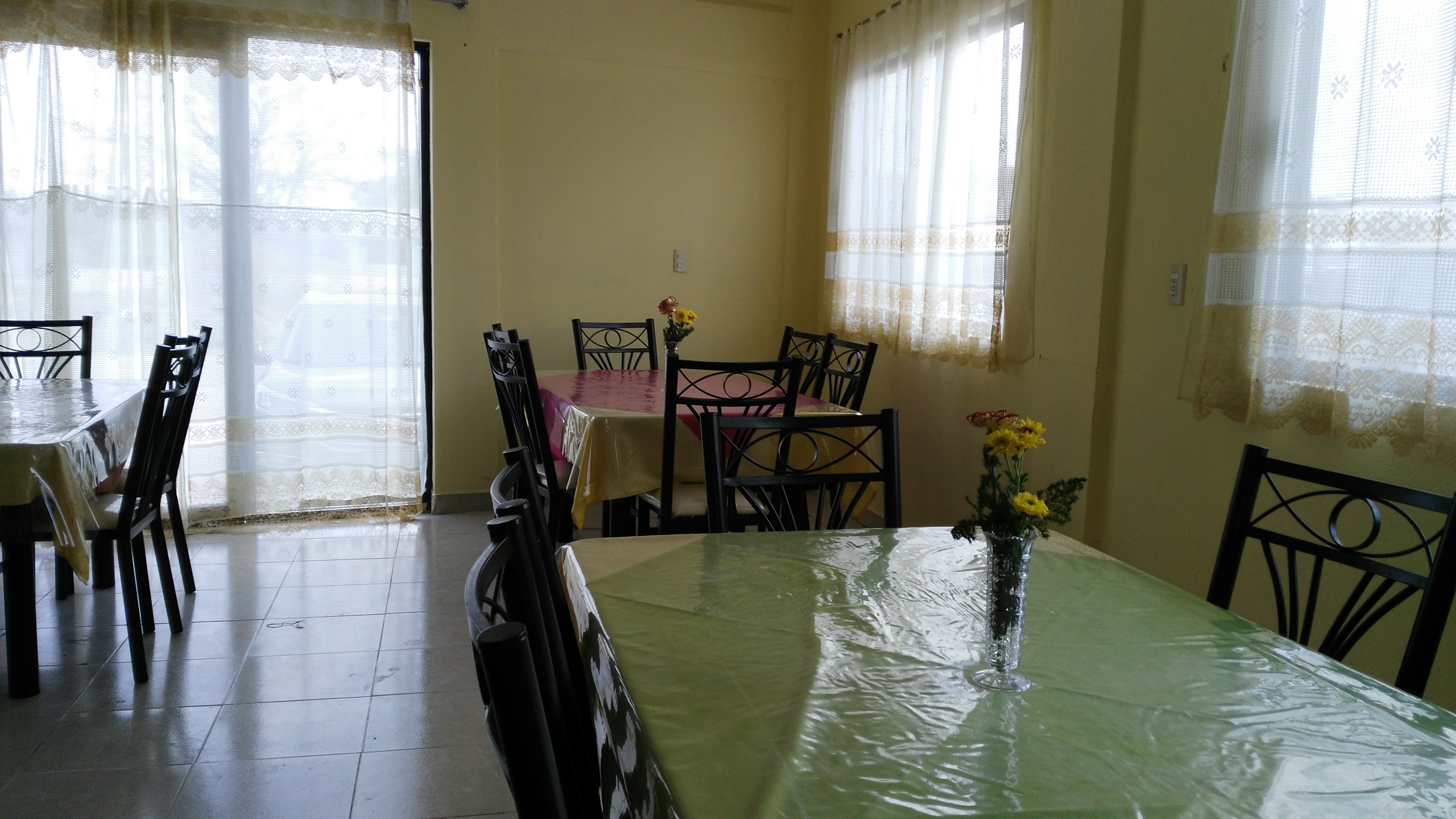 Otan's Burger image 10