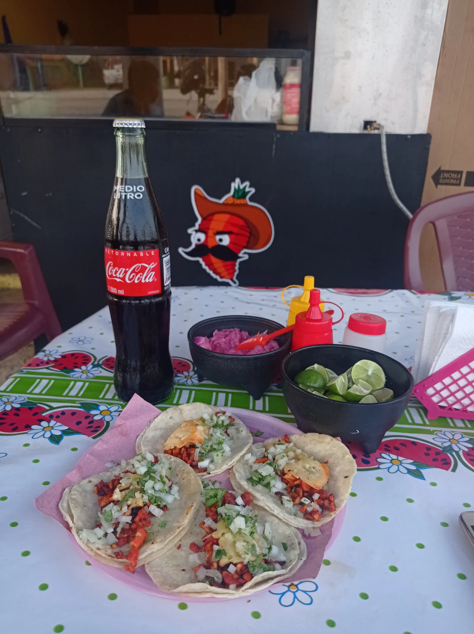 Taquería El Trompo Loco image 4