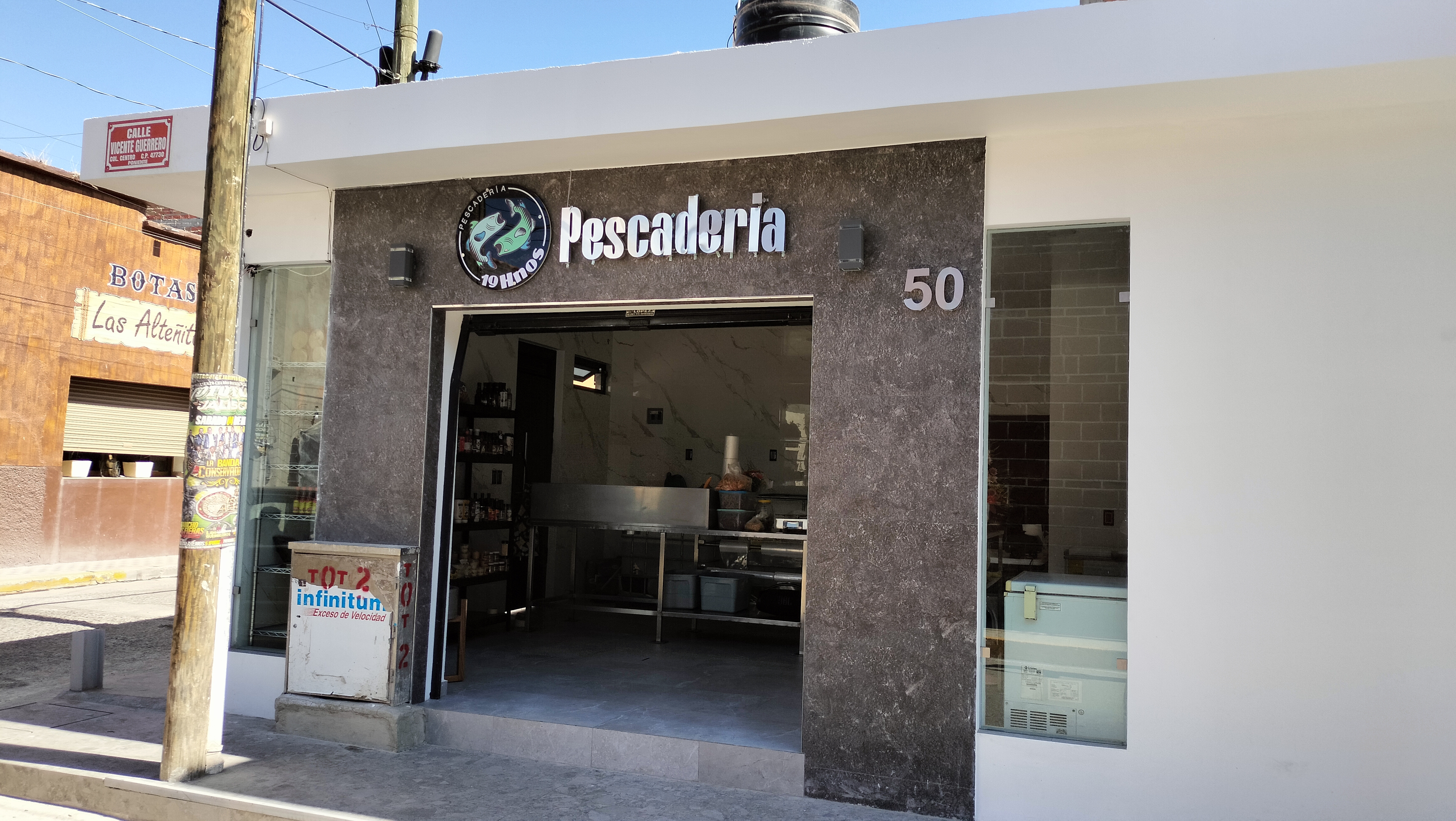 Pescadería 19 Hermanos image 3