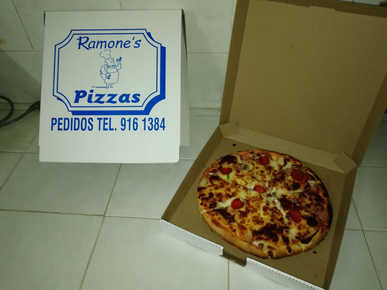 Ramones pizza image 2