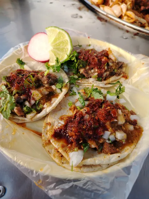 Taquería Ruben “viejo feo” image 2