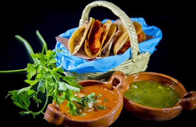 Tacos de Canasta Los Tradicionales image 2