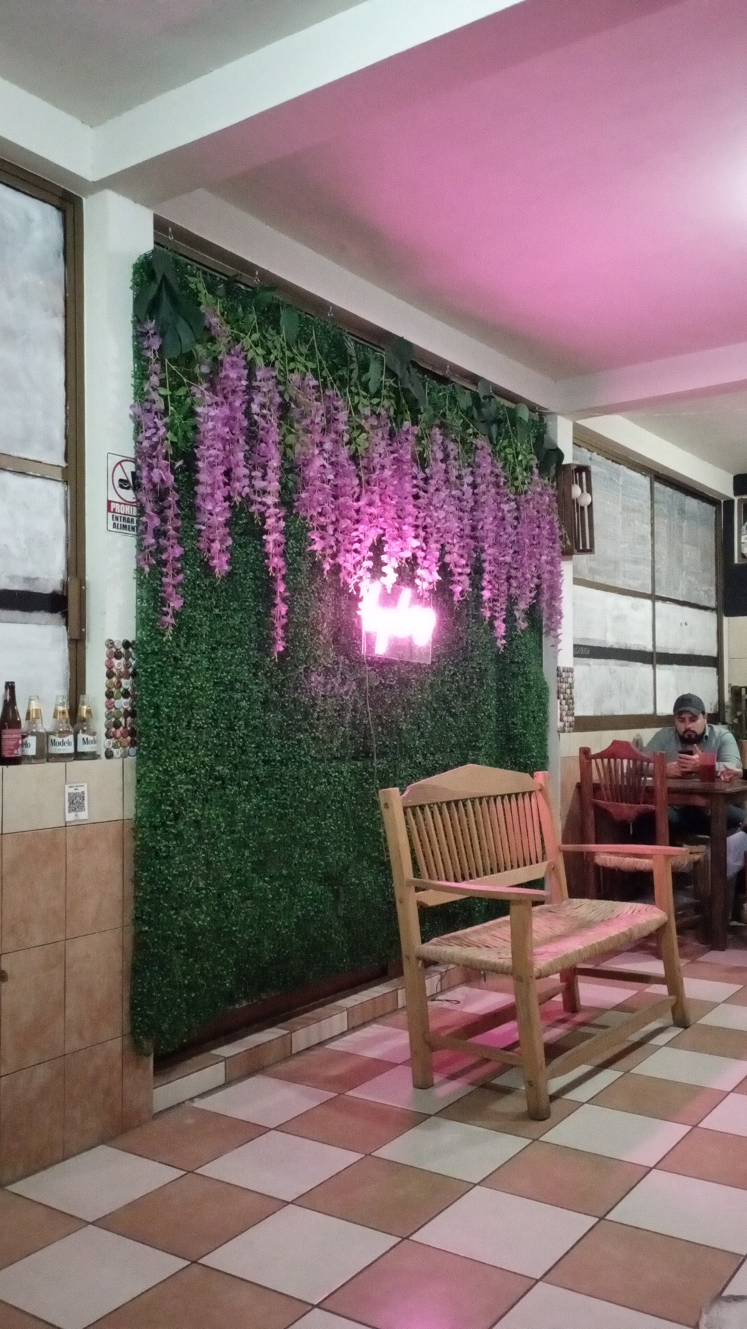 Beto's Pizza And Beers image 5