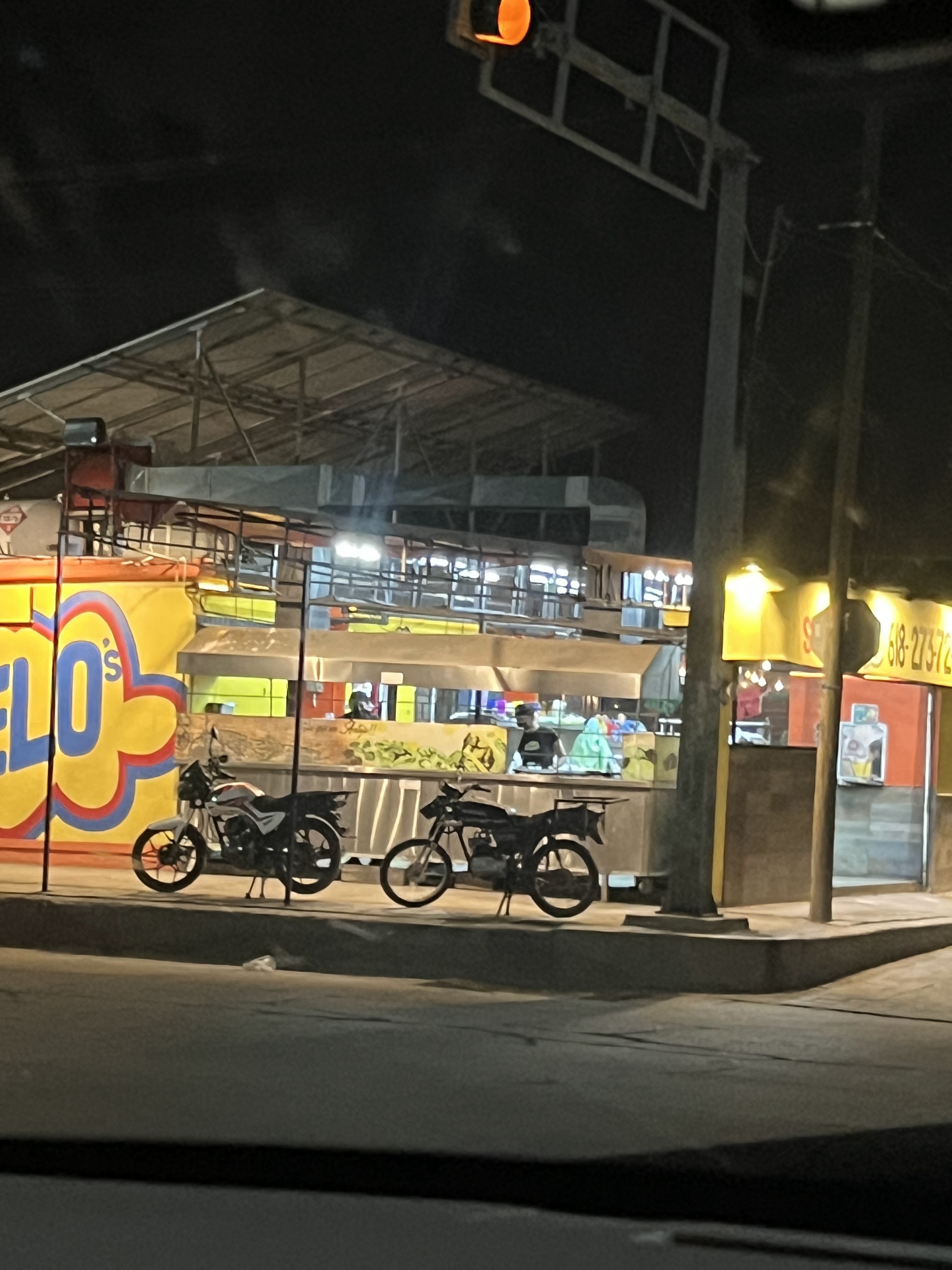 Antojitos Chelo image 5