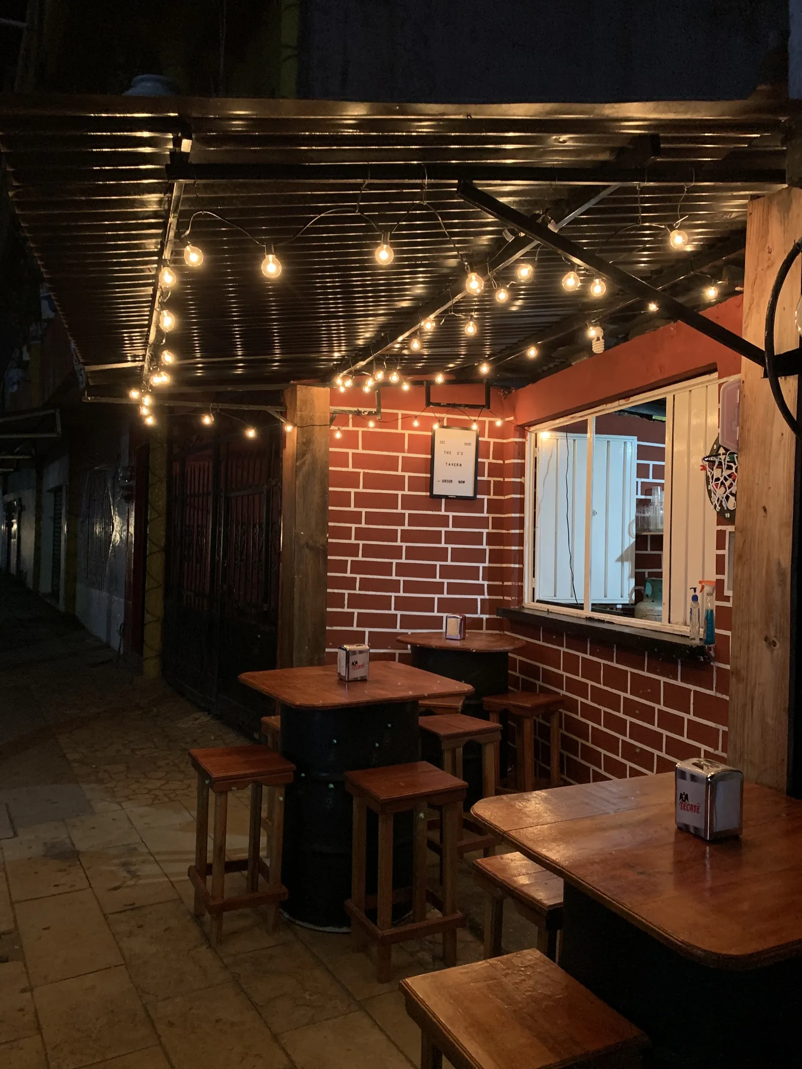 The G’s Tavern image 3