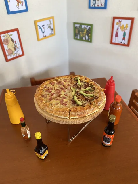 Little Alex Pizza image 6