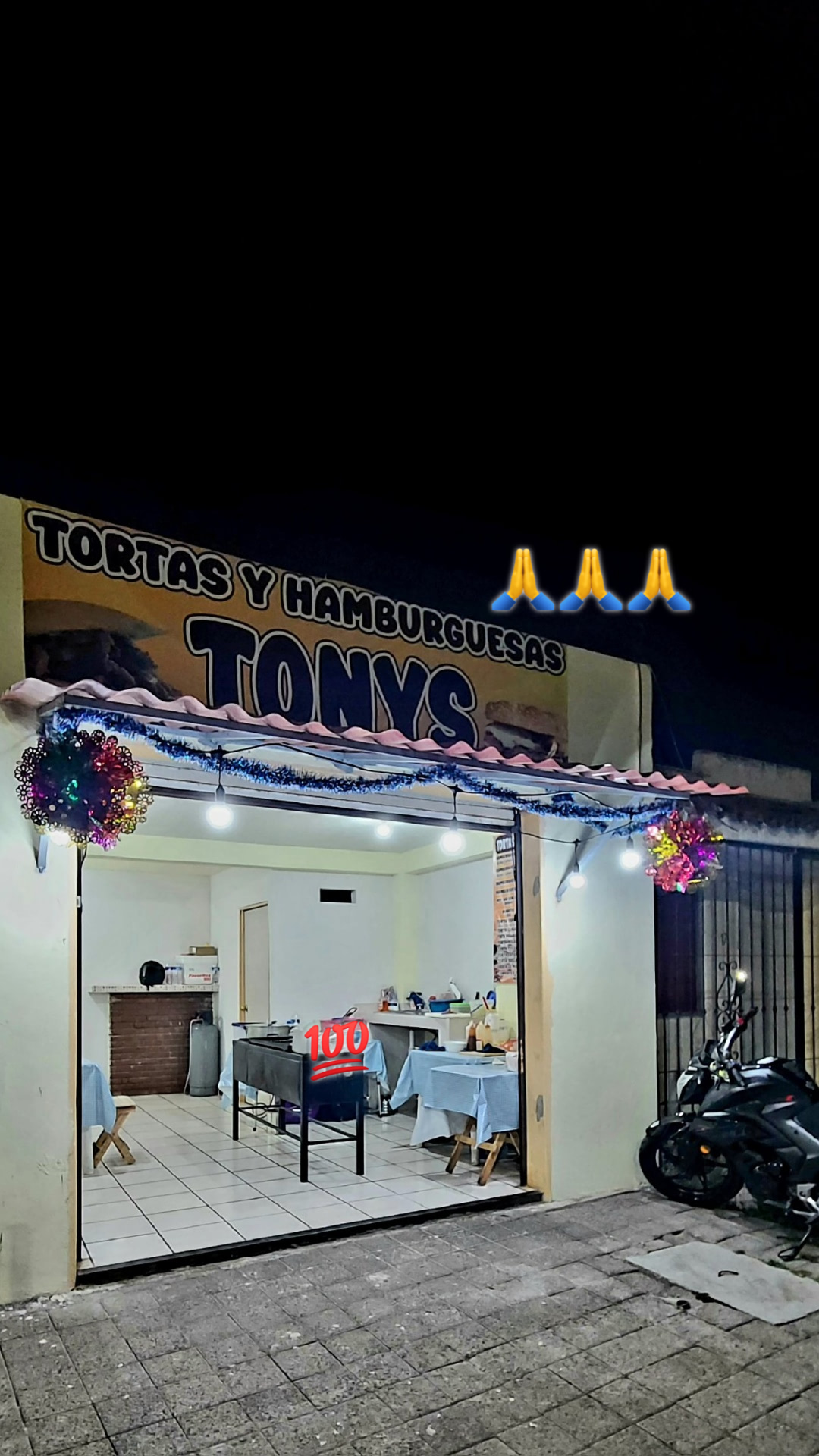 Tortas y Hamburguesas (Tony's) image 7