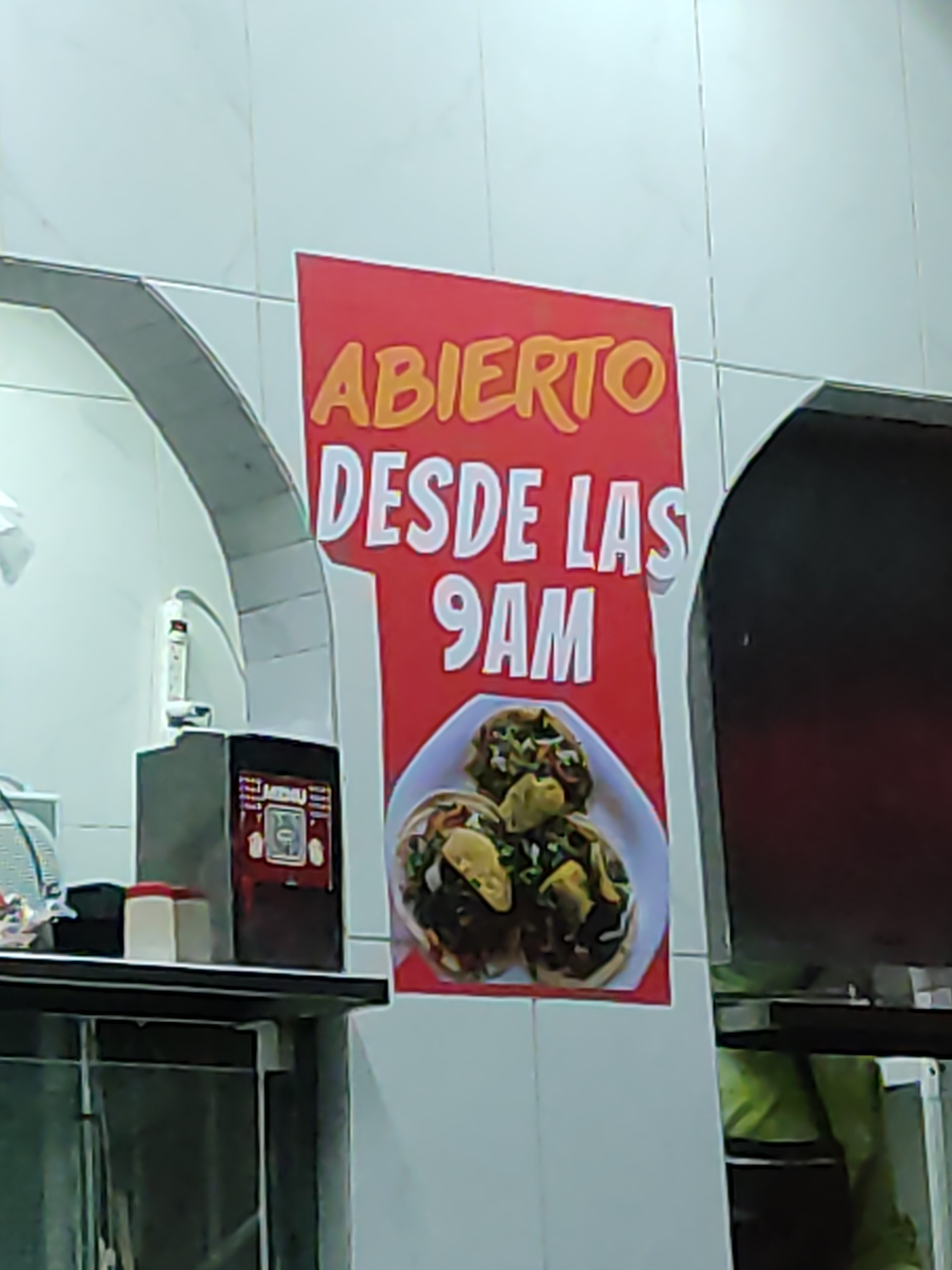 Tacos El Rico Lechon image 5