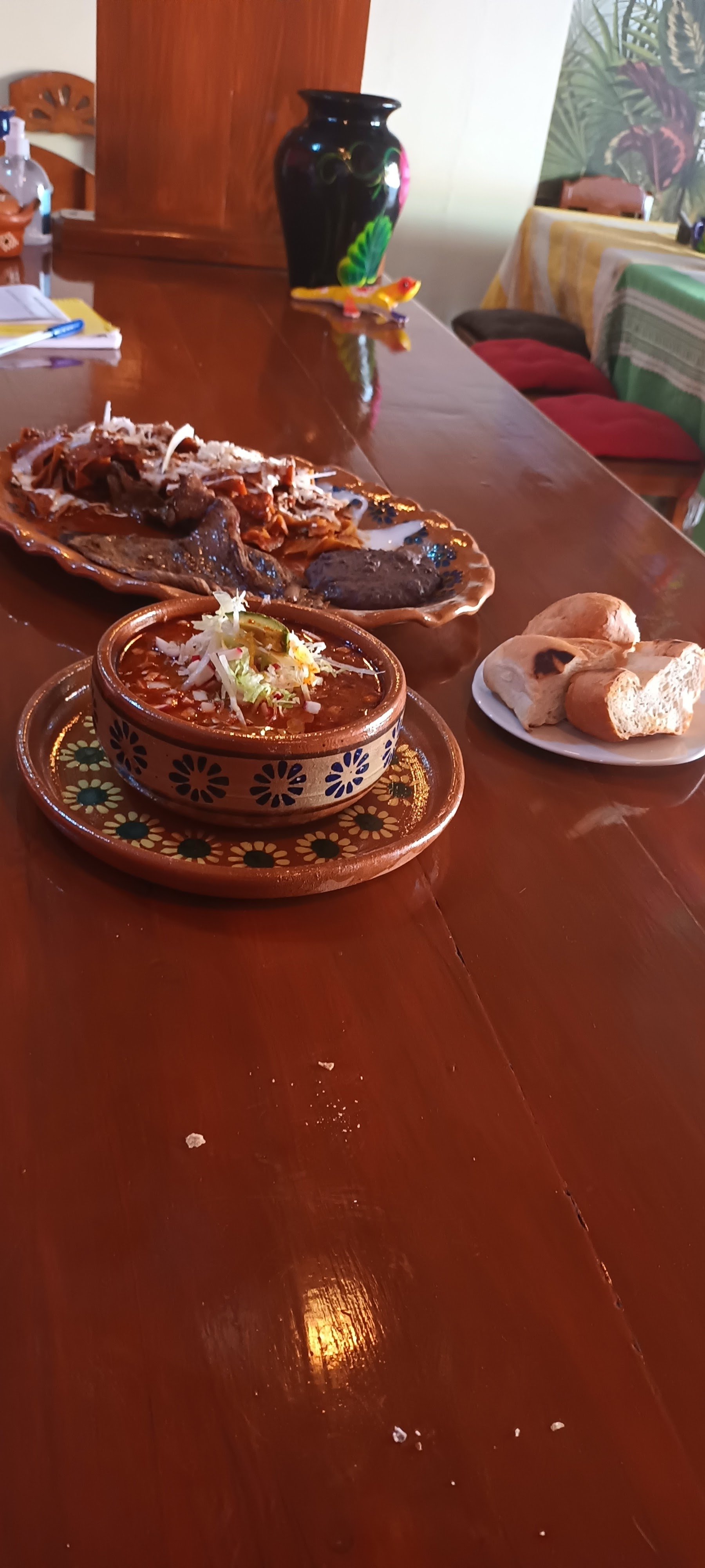 Los Porrones image 5