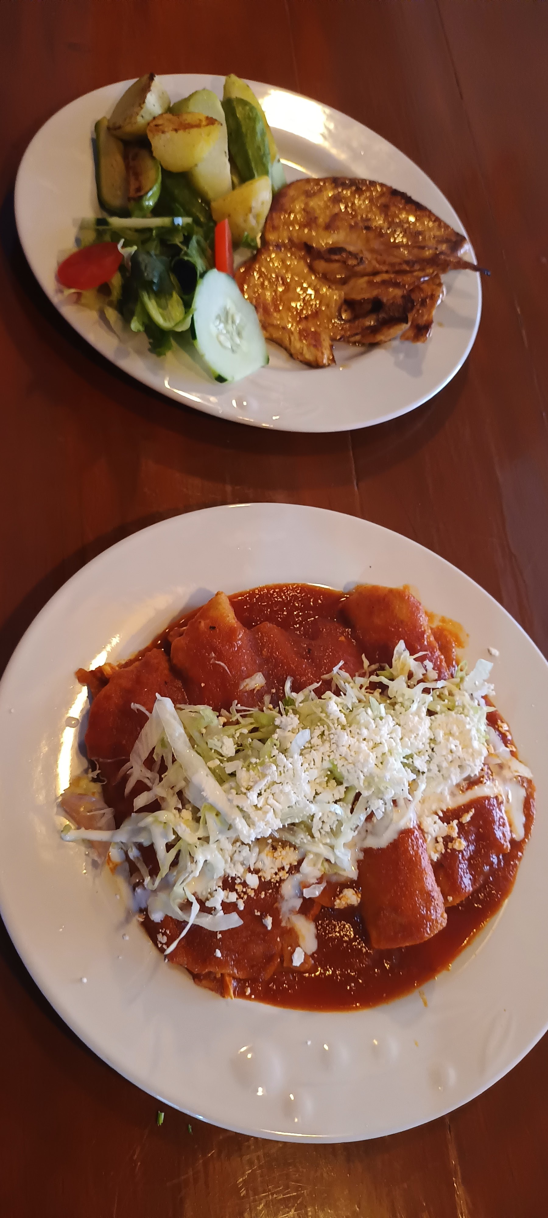 Los Porrones image 9