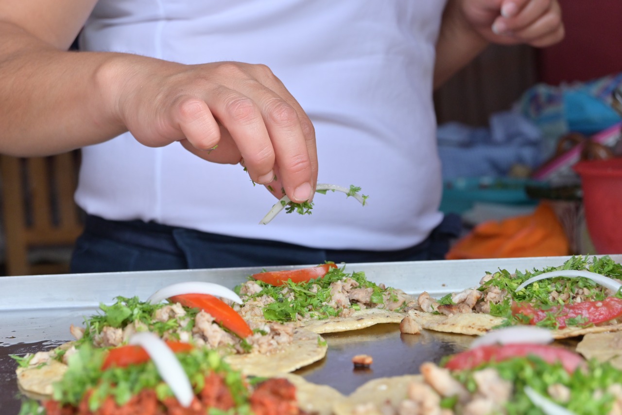 Tacos y memelas el chivo y la güera image 3