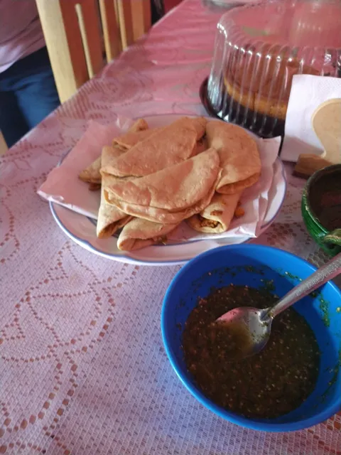 Tacos y memelas el chivo y la güera image 5